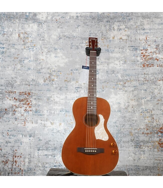 Art & Lutherie Roadhouse Havana Brown Q-Discrete