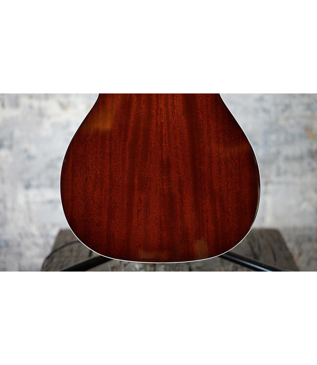 Godin Godin Fairmount CH Natural HG EQ + Tric Case