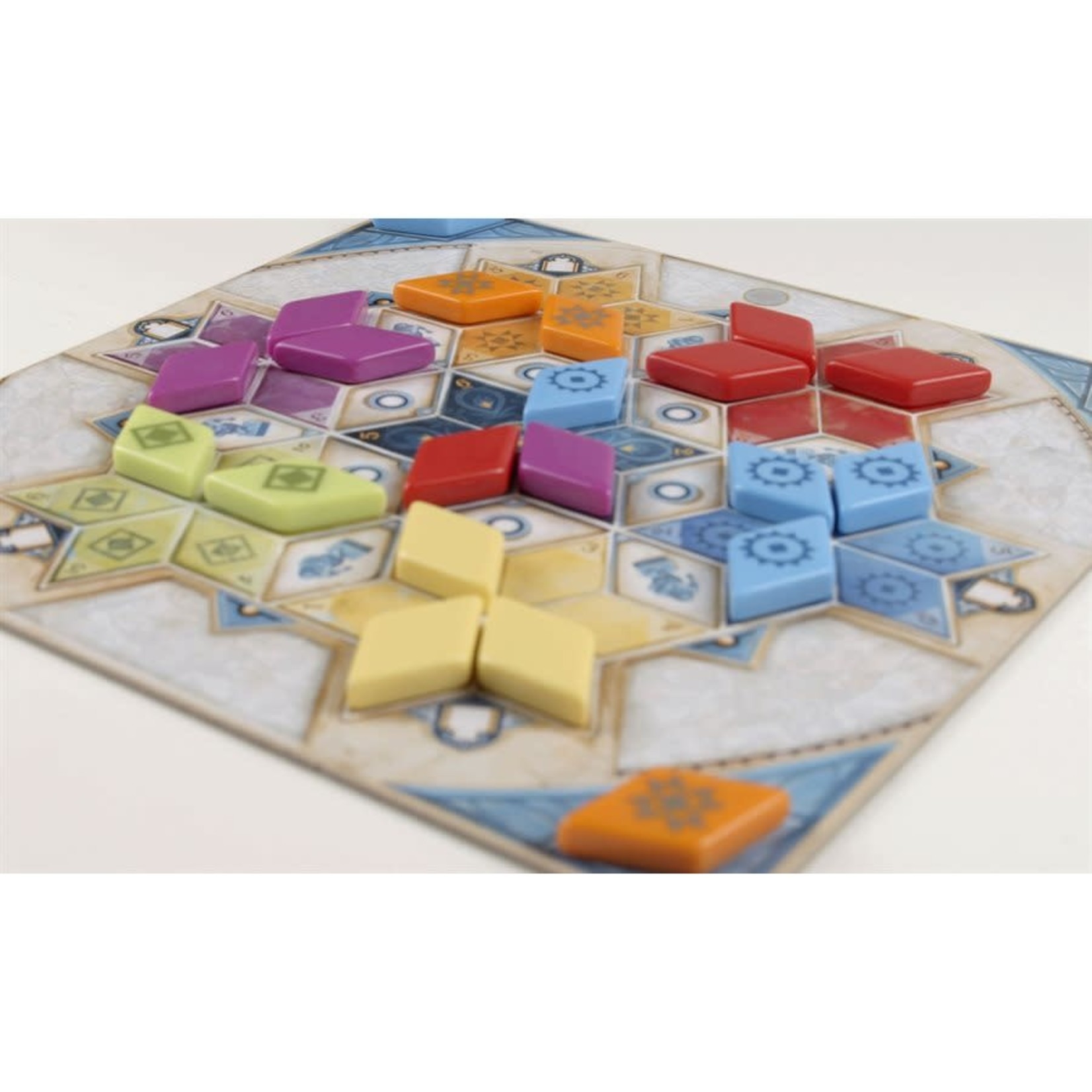 Next Move Games Azul: Summer Pavilion - Puddletown Games & Puzzles