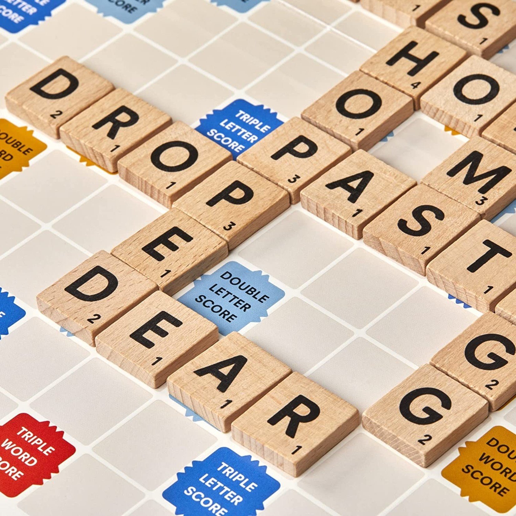 Hasbro Gaming Scrabble