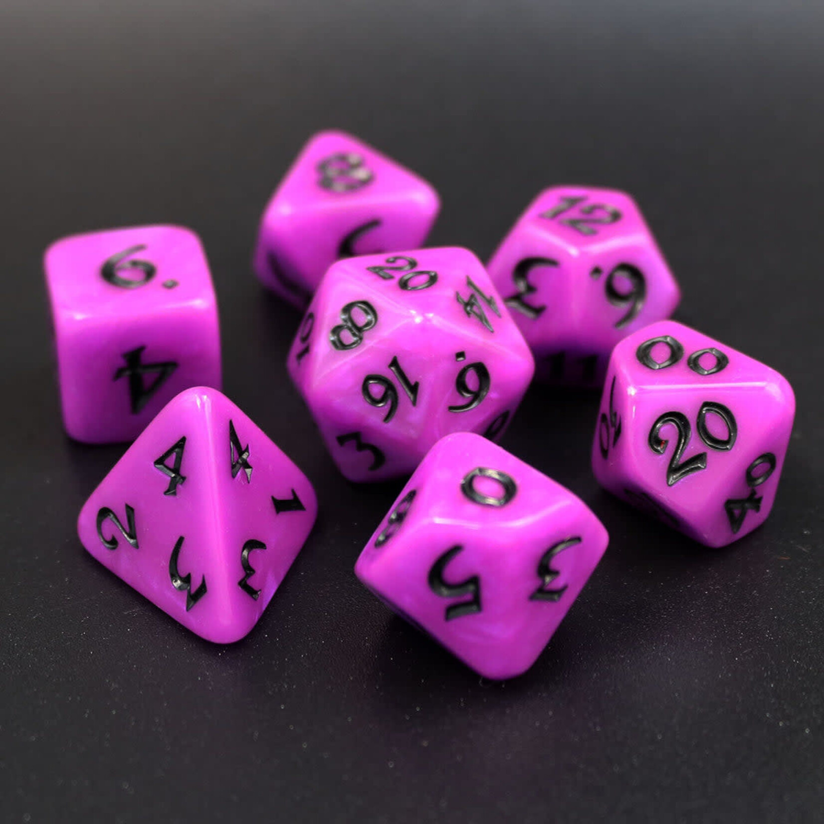 Die Hard Dice 7 Piece RPG Set - Elessia Deceit with Black