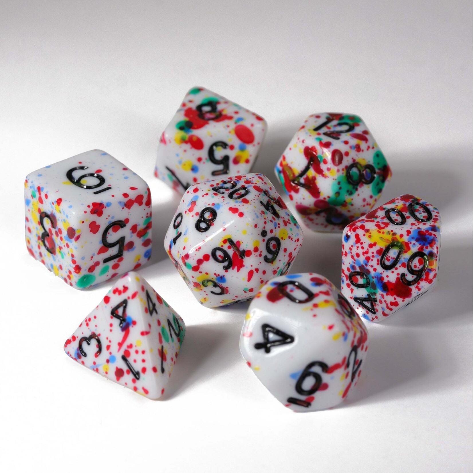 Die Hard Dice 7 Piece RPG Set - Color Spray Rainbow