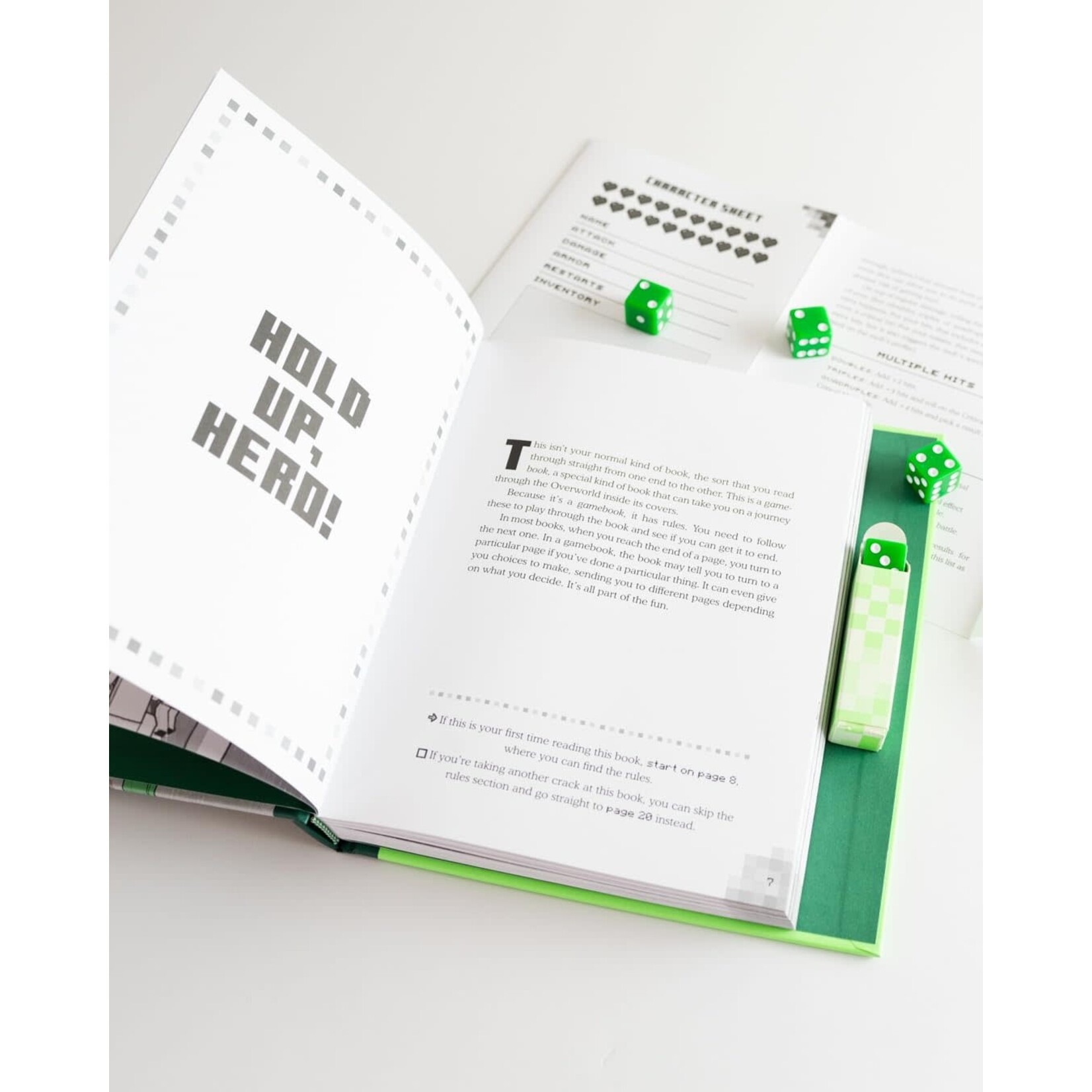 Penguin Random House Minecraft: Roll for Adventure - The Temple of the Charged Creeper