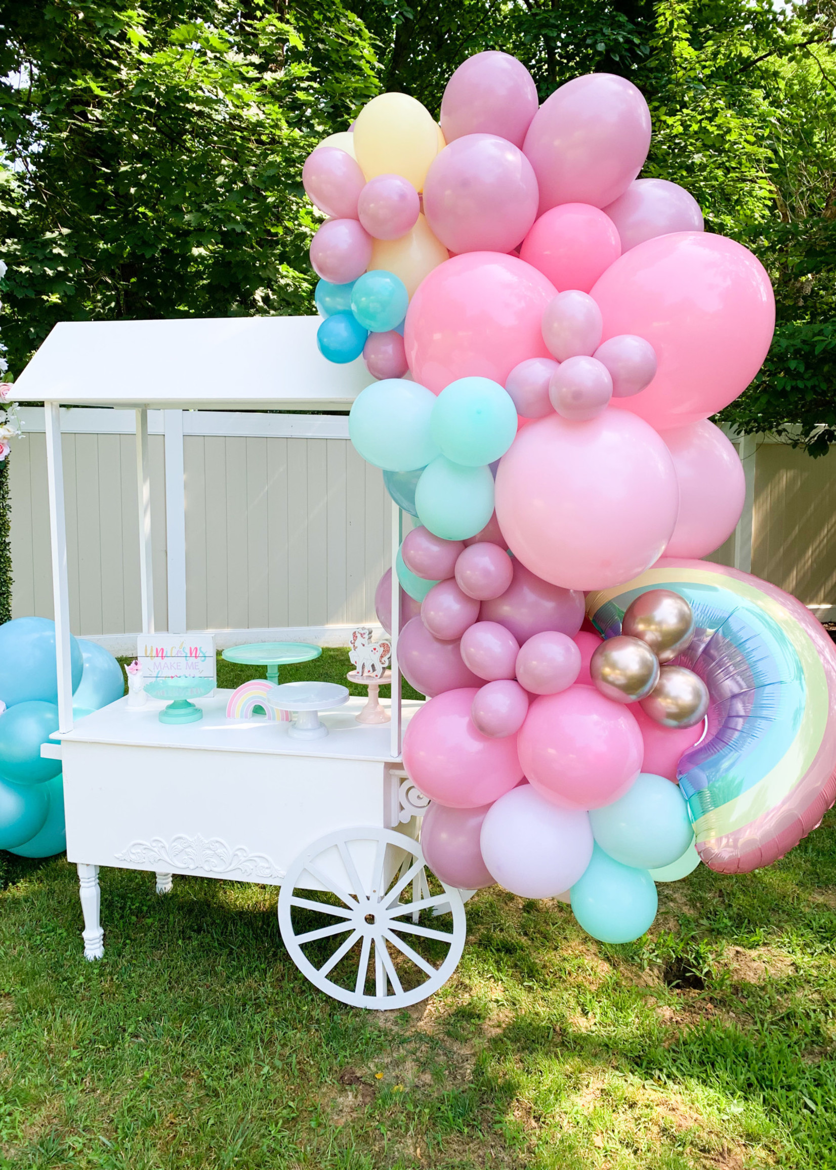 Creative Twist Events Rainbow Balloon