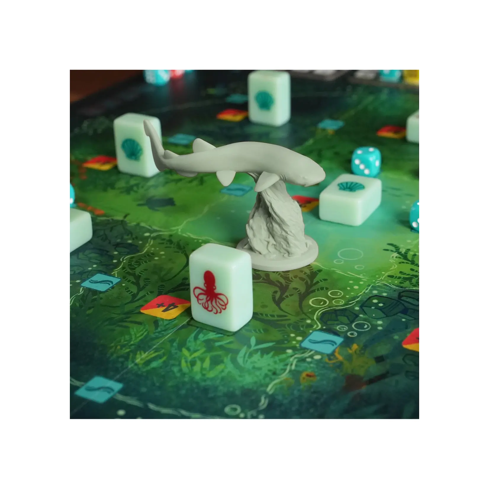 Wonderbow Games Kelp: Shark vs Octopus