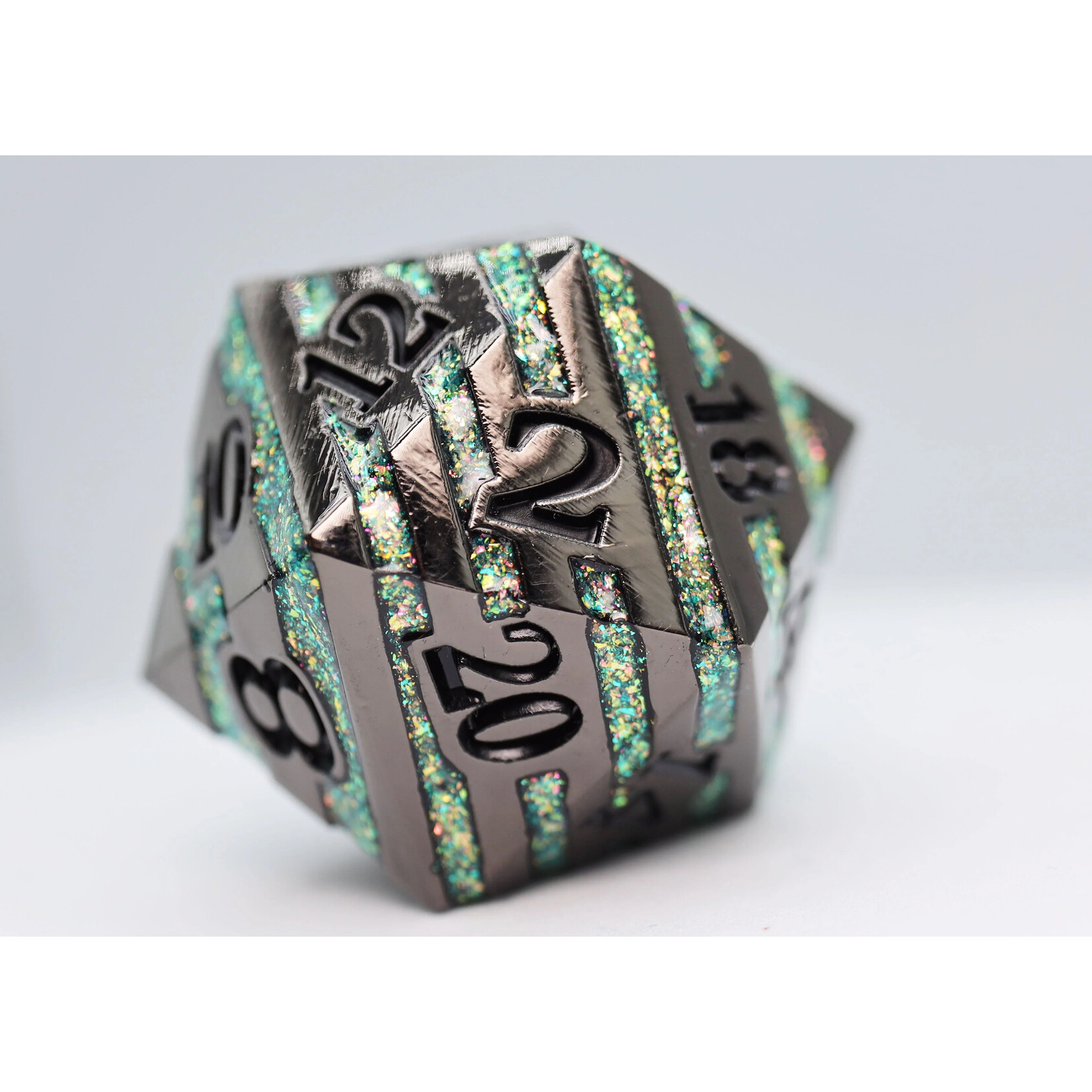 Foam Brain Games Black with Green Mica - 35mm Metal D20