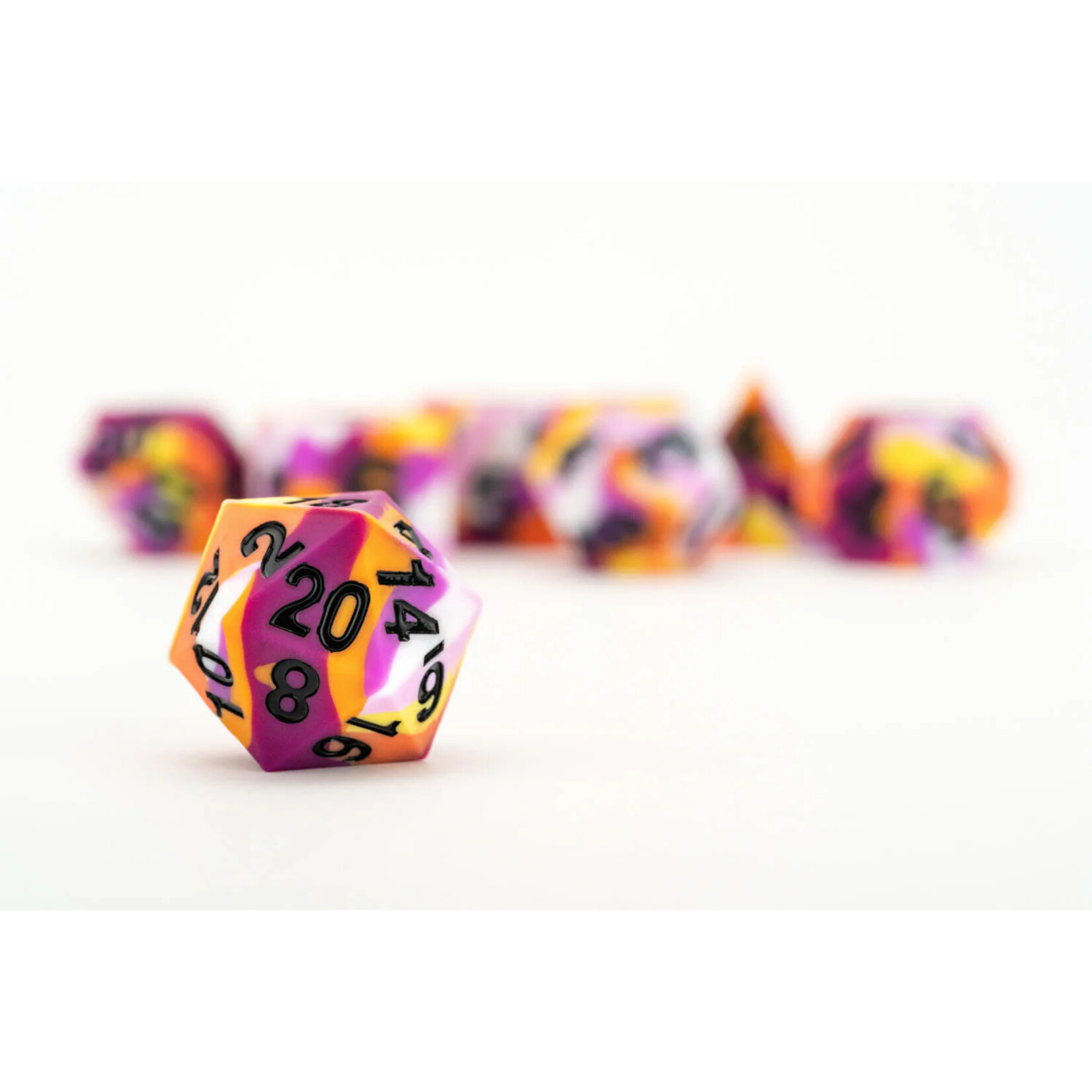Fanroll by Metallic Dice Games 7505 Sharp Edge Silicone Rubber Dice Set: Lesbian Pride