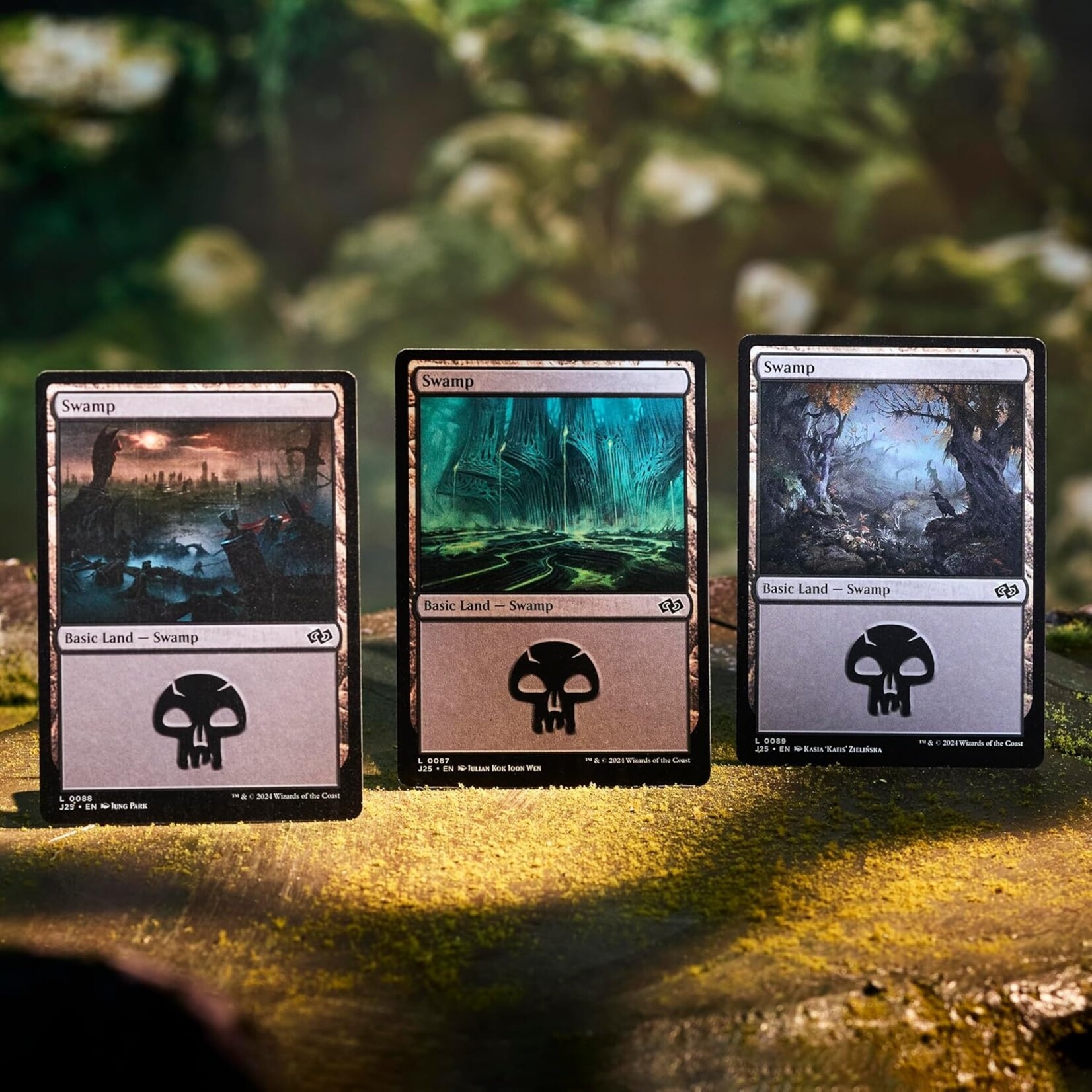 Wizards of the Coast MtG 2025 Land Station
