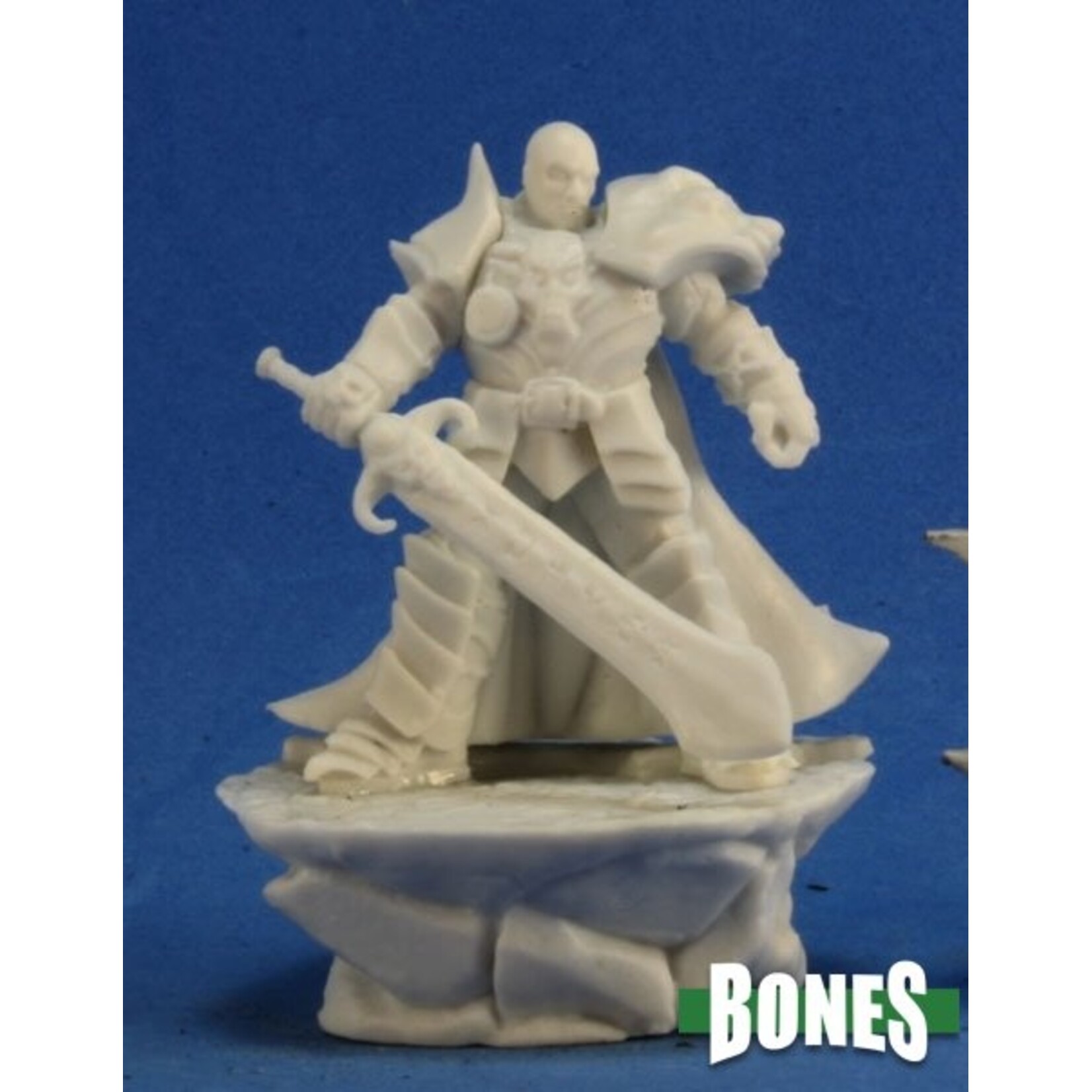 77300 Bones: Male Antipaladin