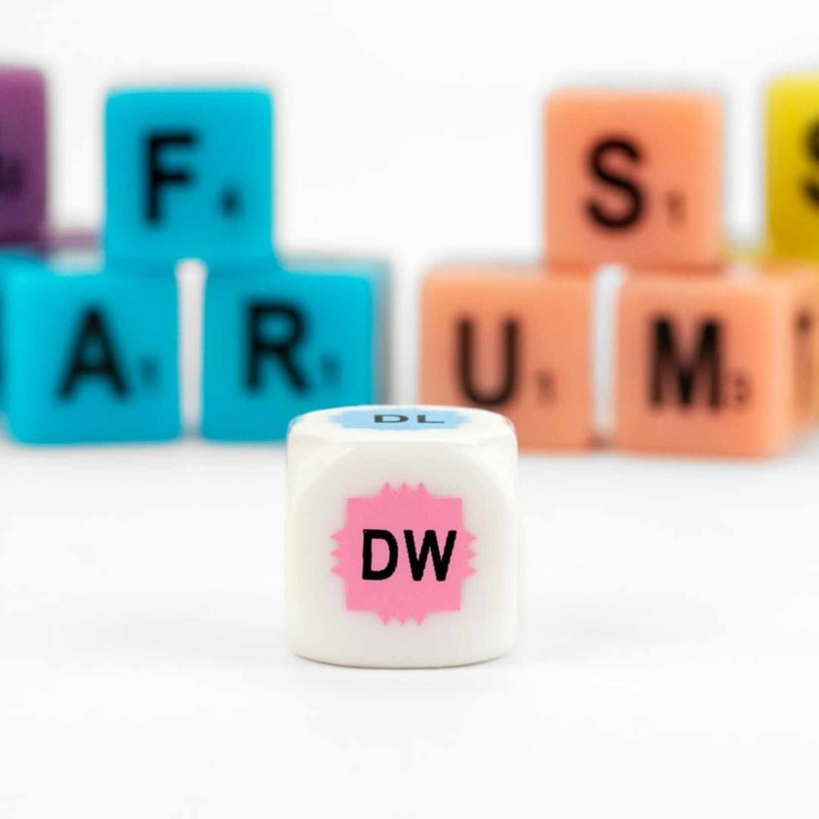 Hasbro Scrabble Texas Spell 'Em