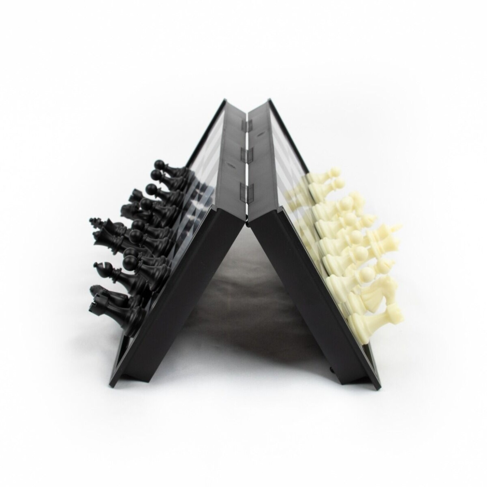 Family Classics LPG Classics: Plastic Magnetic Travel Chess Set - 20 cm Foldable Board