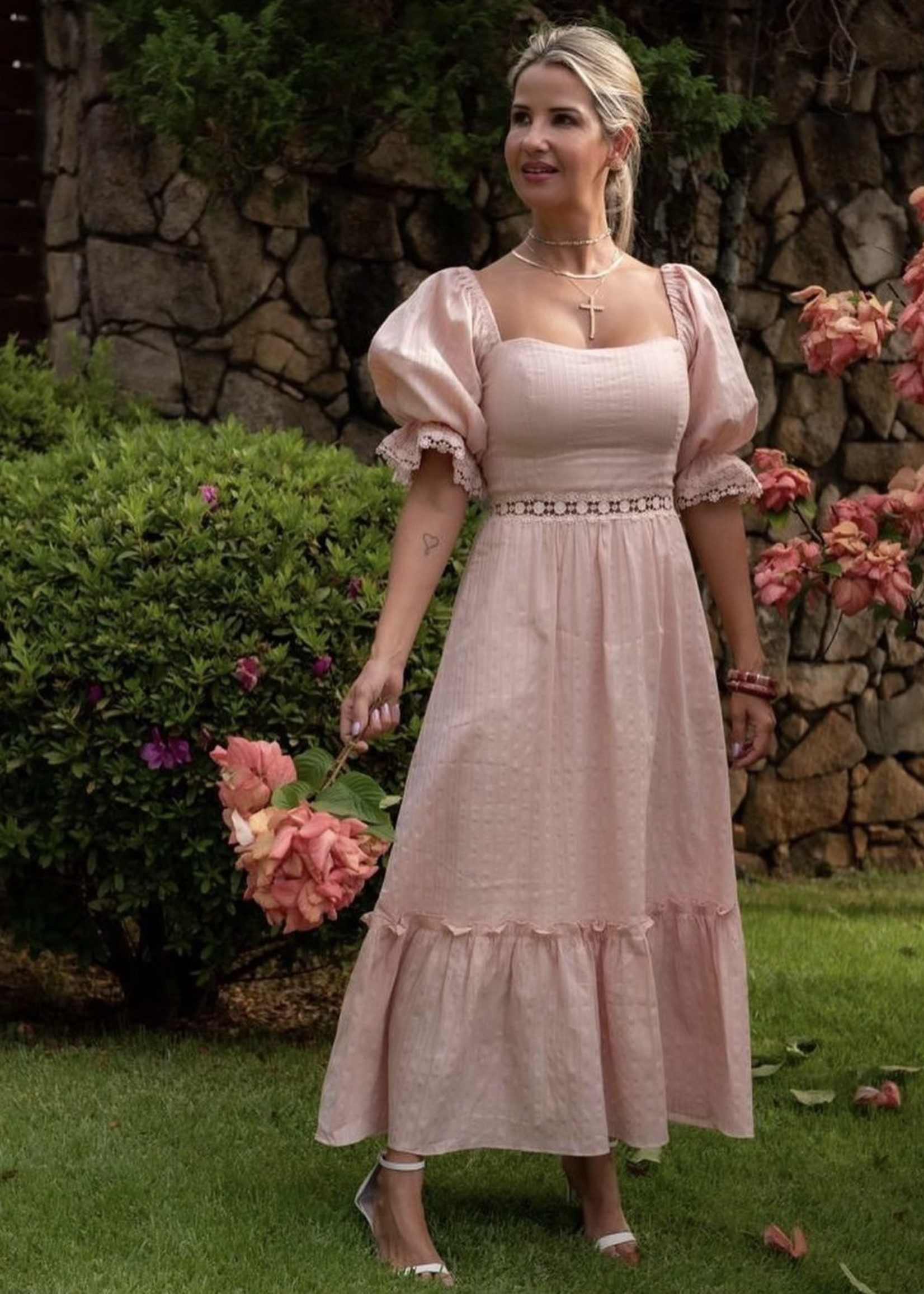 Alles Elegant Mid Dress