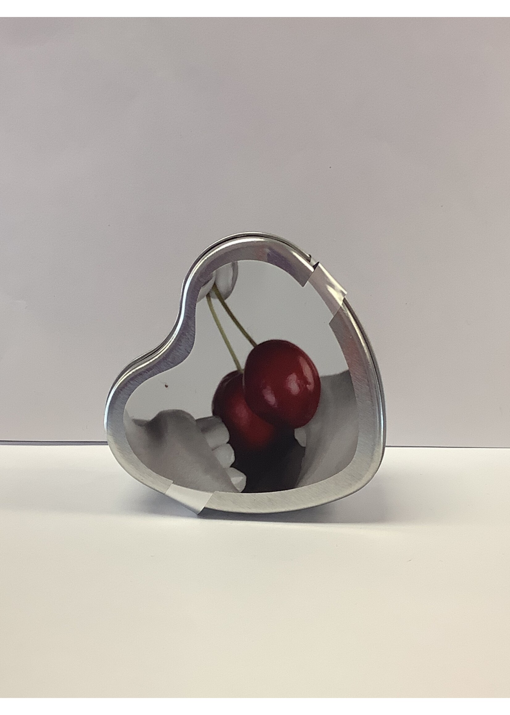 Earthly Body Earthly Body Suntouched Hemp Edible Candle - 4.7 oz Heart Tin Cherry