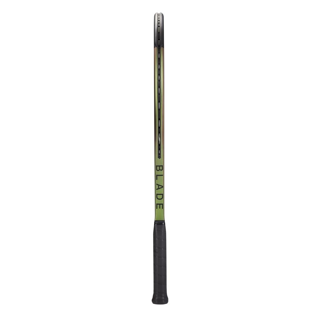 Wilson Blade 104 v8 - MatchpointStore.com