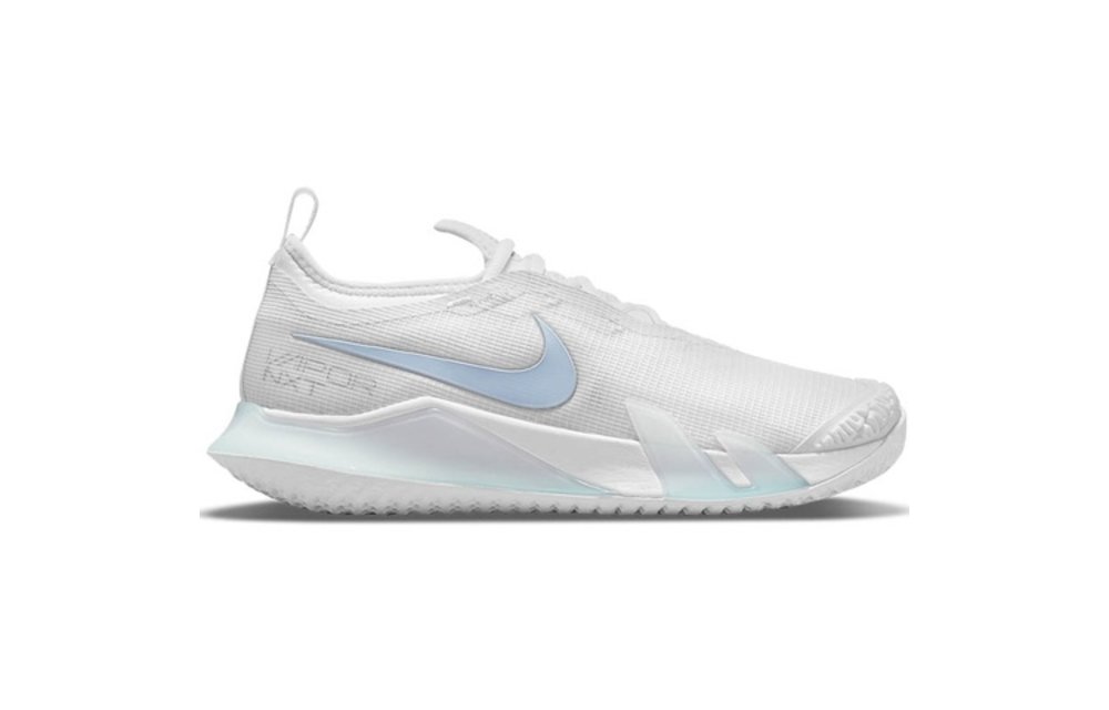 Nike React Vapor NXT HC Women's Tennis Shoe (White/Aluminum))