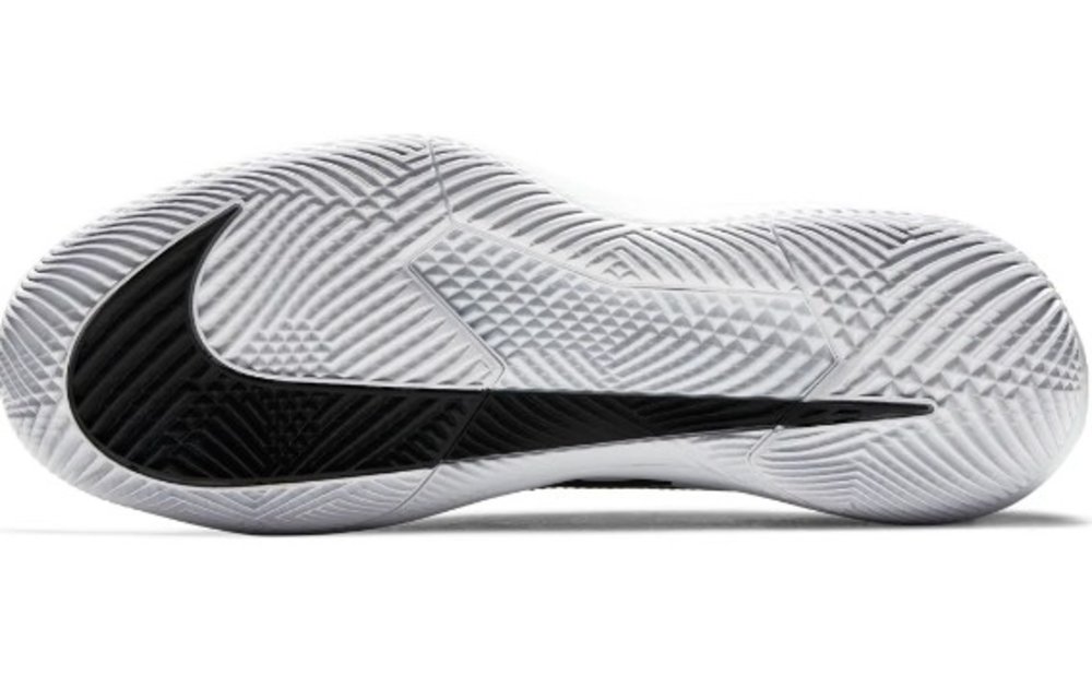 Nike Air Zoom Vapor Pro HC Men's Tennis Shoe (Black/White)