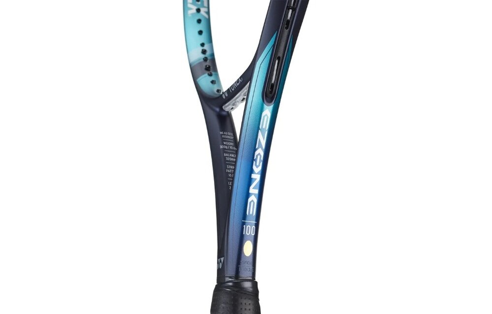 Yonex EZONE 100 (7th Gen.)