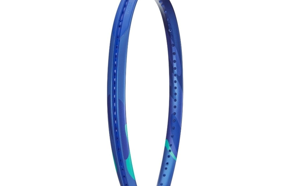 Yonex EZONE 100L (8th Gen.)
