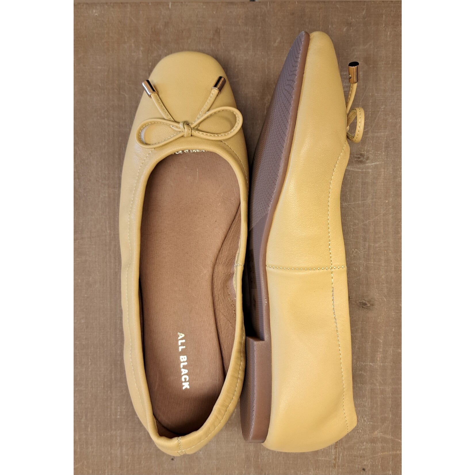 ALL BLACK Ballet 23 Flat in Yellow Leather by ALL BLACK Footwear