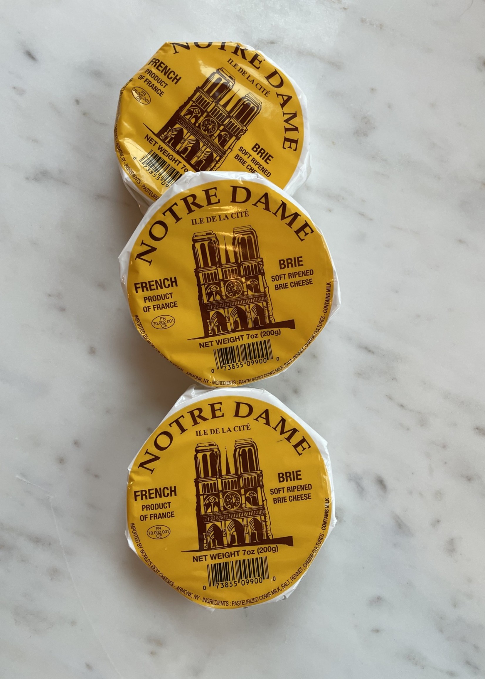 Notre Dame Ile de la Vité Brie 7oz