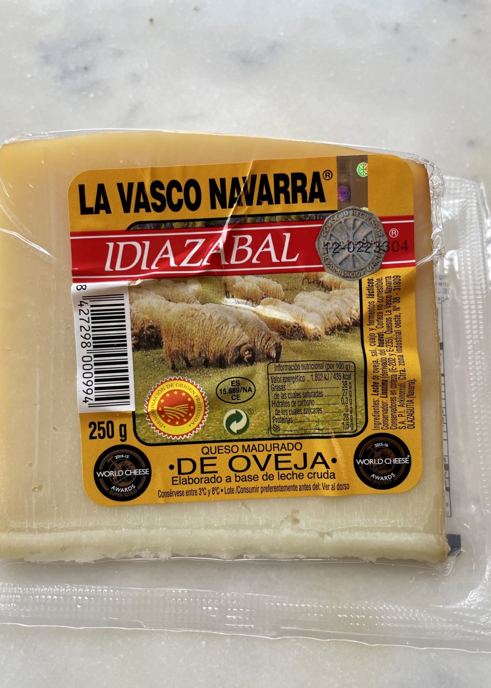 La Vasco Navarra, Idiazábal 250g Smoked Raw Sheep’s Milk