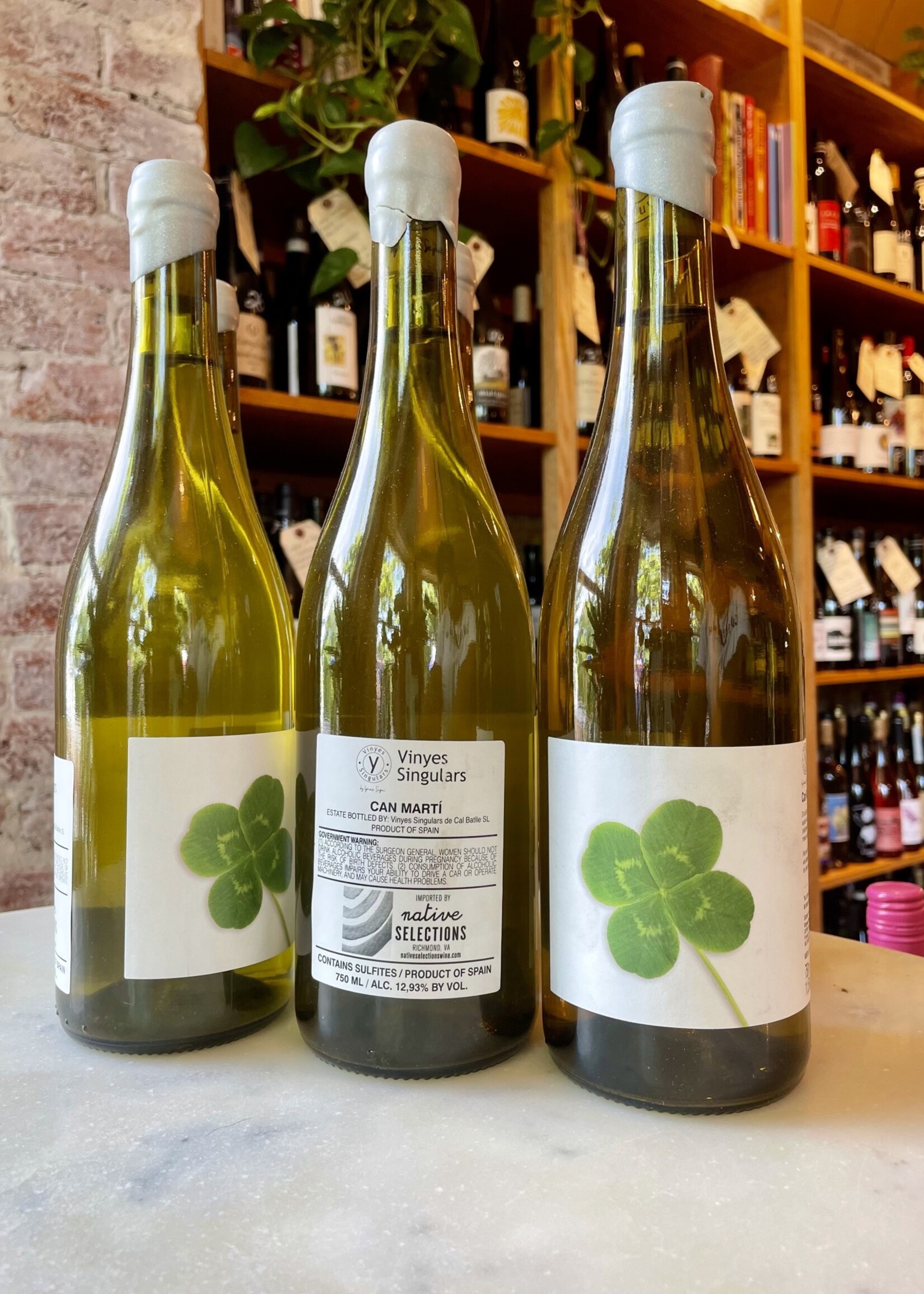 Vinyes Singulars, “Can Marti” Sumoll Blanc, Penedès, Catalonia, Spain 2021