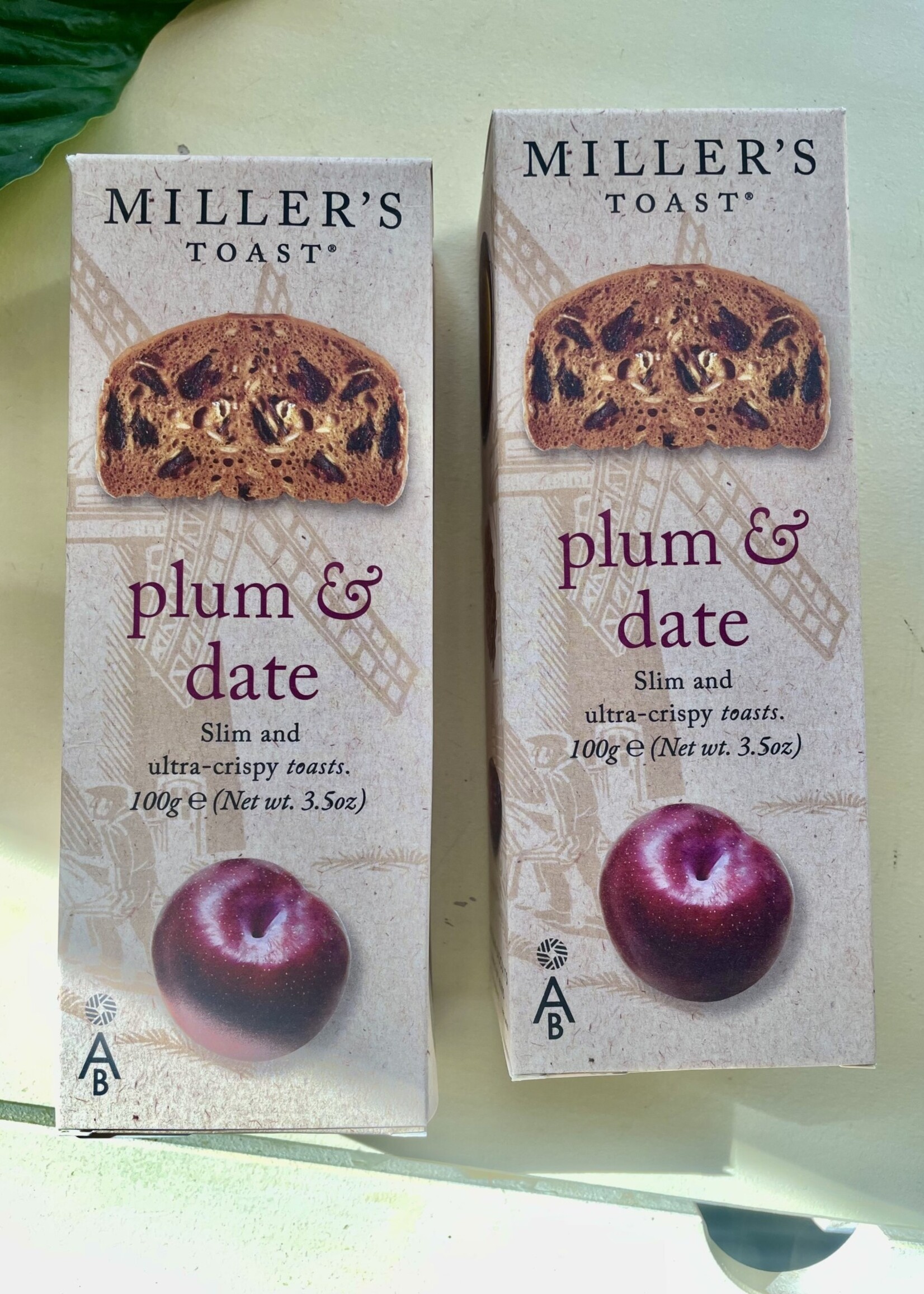Miller’s Toast Plum & Date (3.5oz) 100g