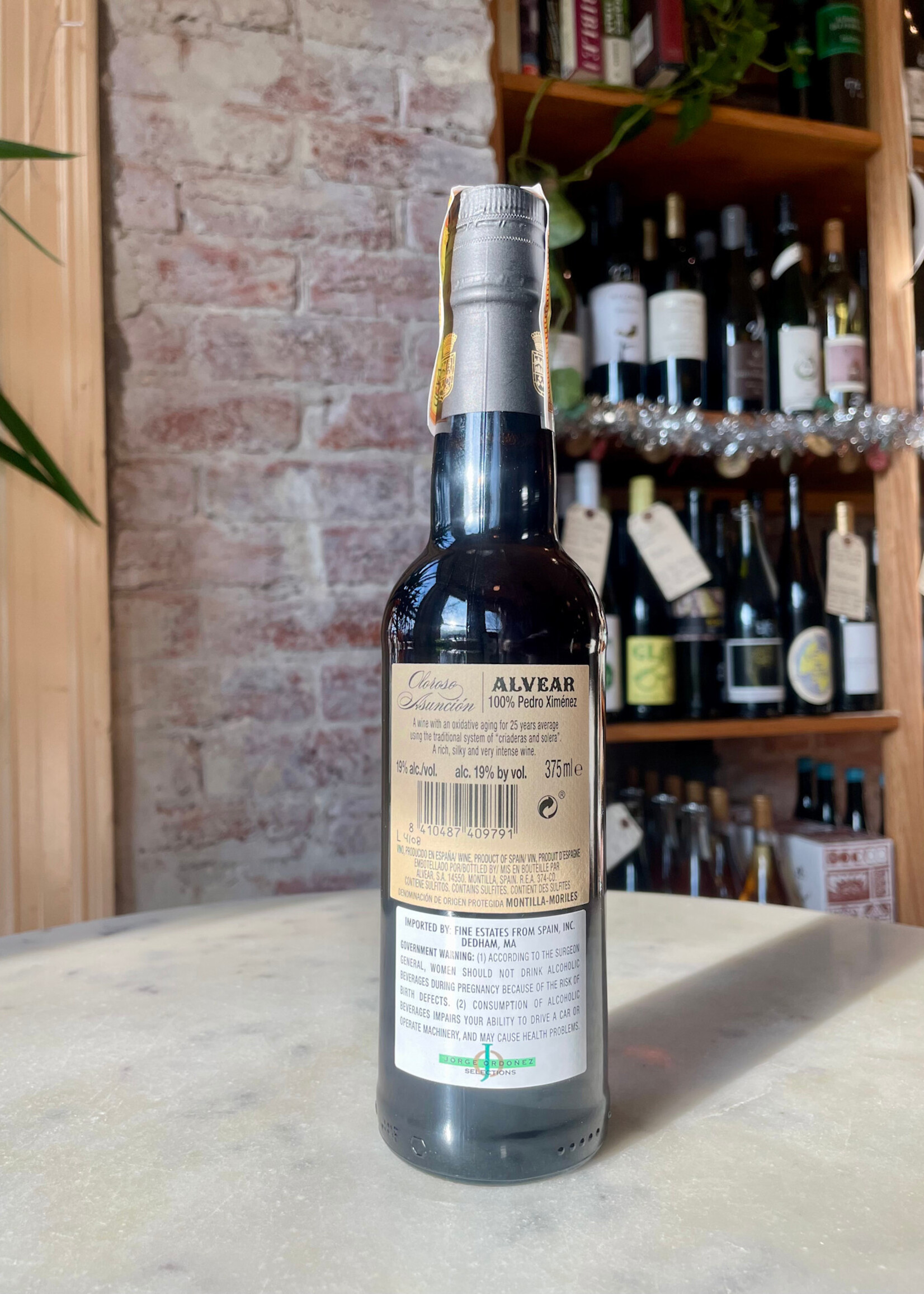 Bodegas Alvear Oloroso Asuncion, Montilla-Moriles, Spain 375ml