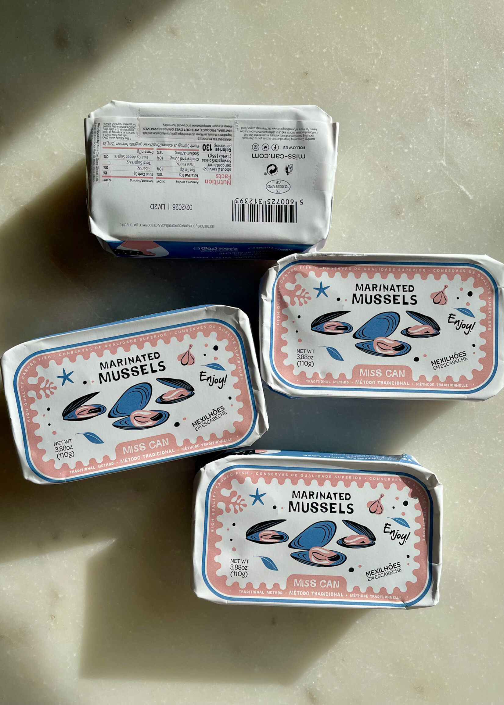 Miss Can Marinated Mussels in Escabeche Sauce 3.88oz (110g)