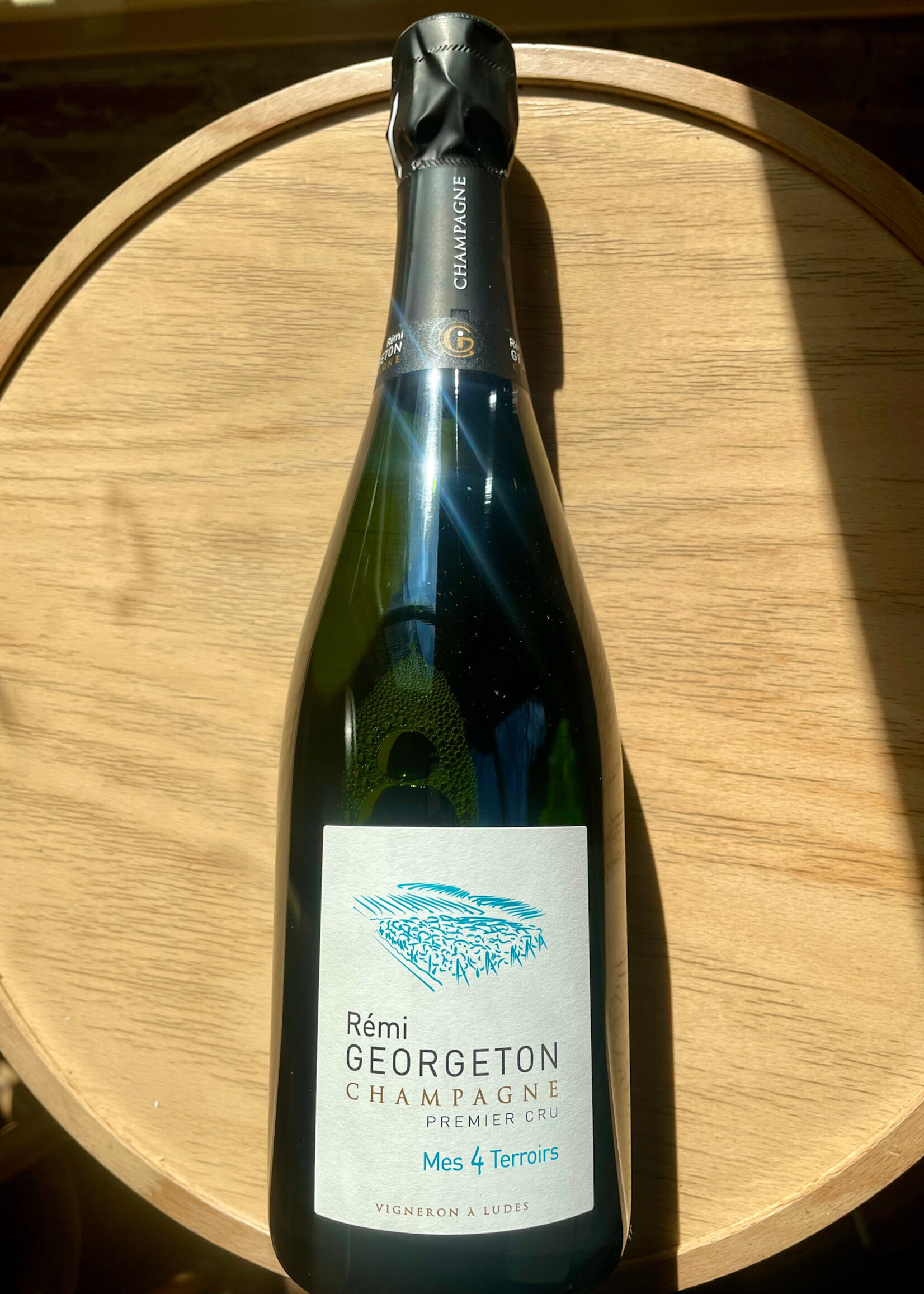 Champagne Rémi Georgeton, Mes 4 Terroirs Premier Cru Brut, Ludes, Chigny-Les-Roses, Reilly-la-Montagne et Verzy, Champagne, France NV