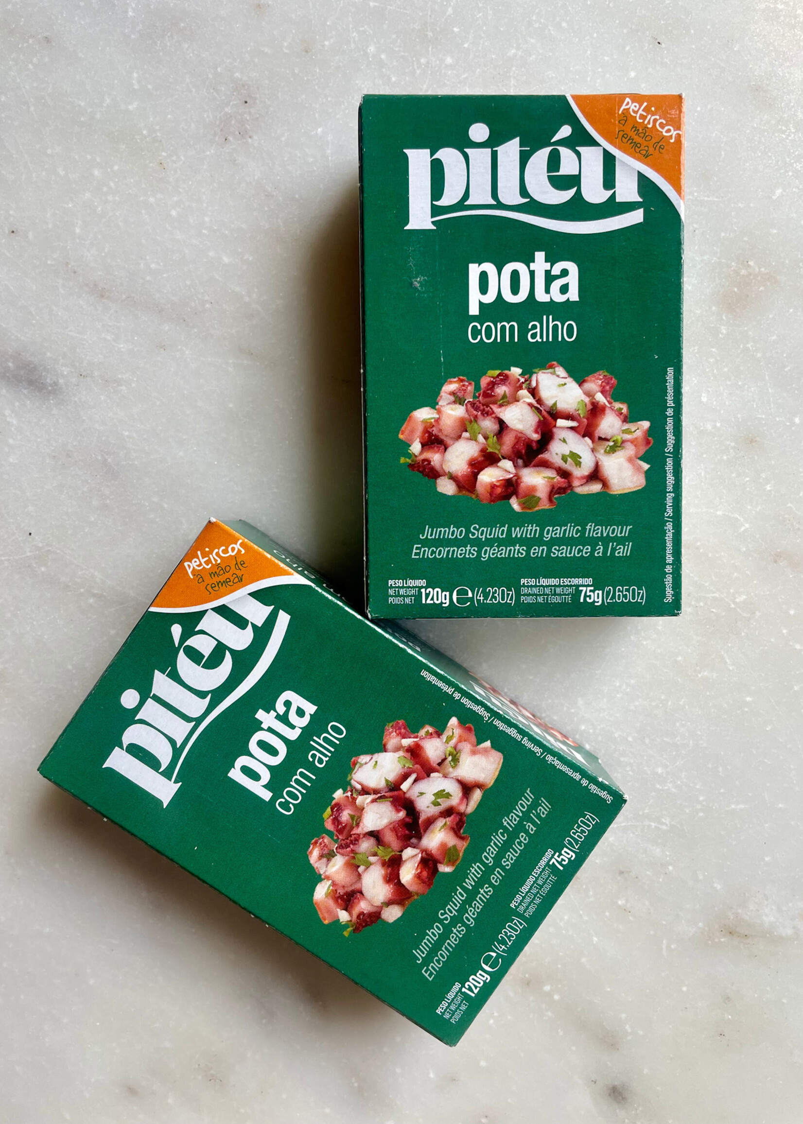 pitéu Jumbo Squid with Garlic 75g (2.65oz)