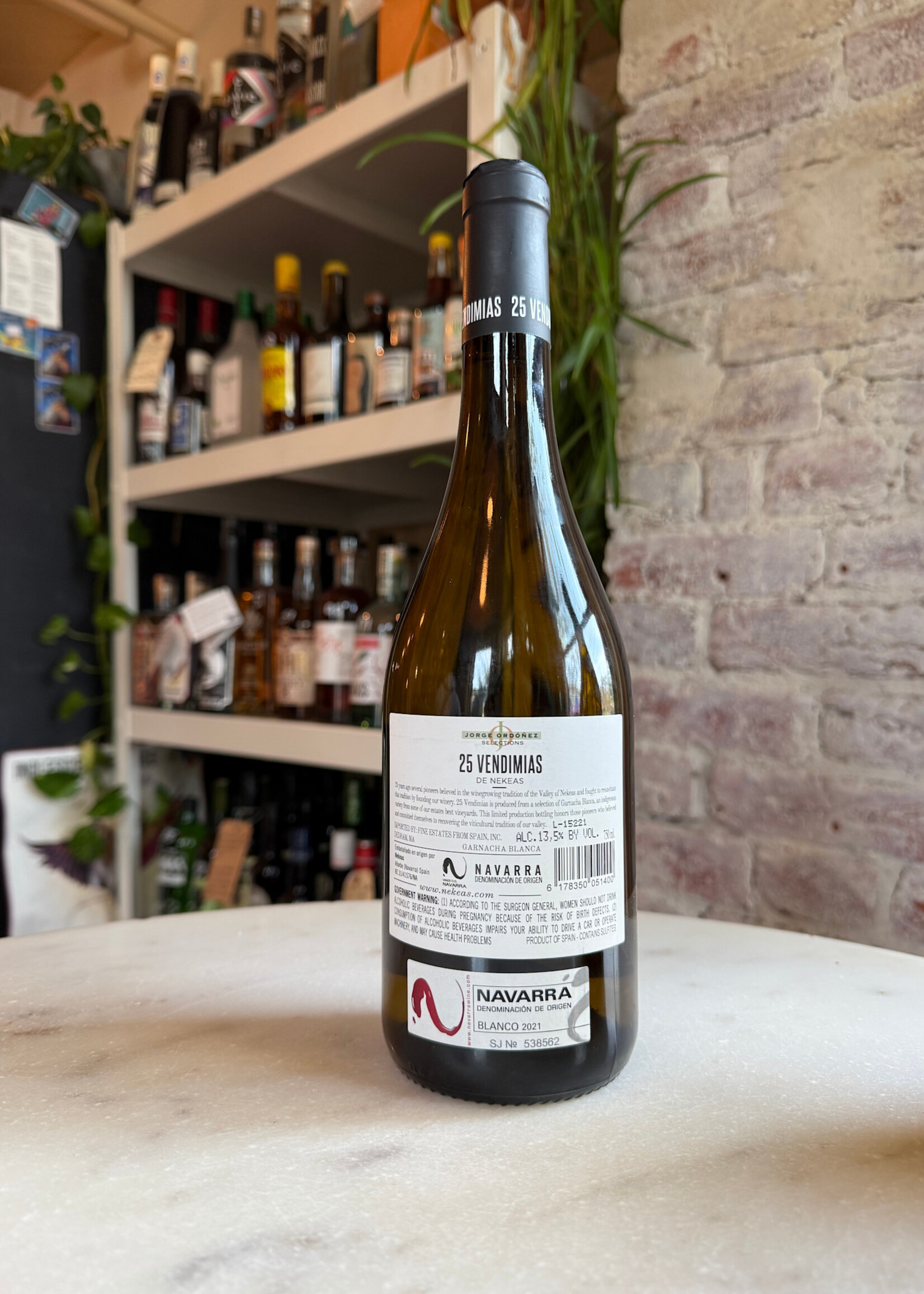 Nekeas Vendimias Garnacha Blanca, Navarra, Spain 2021