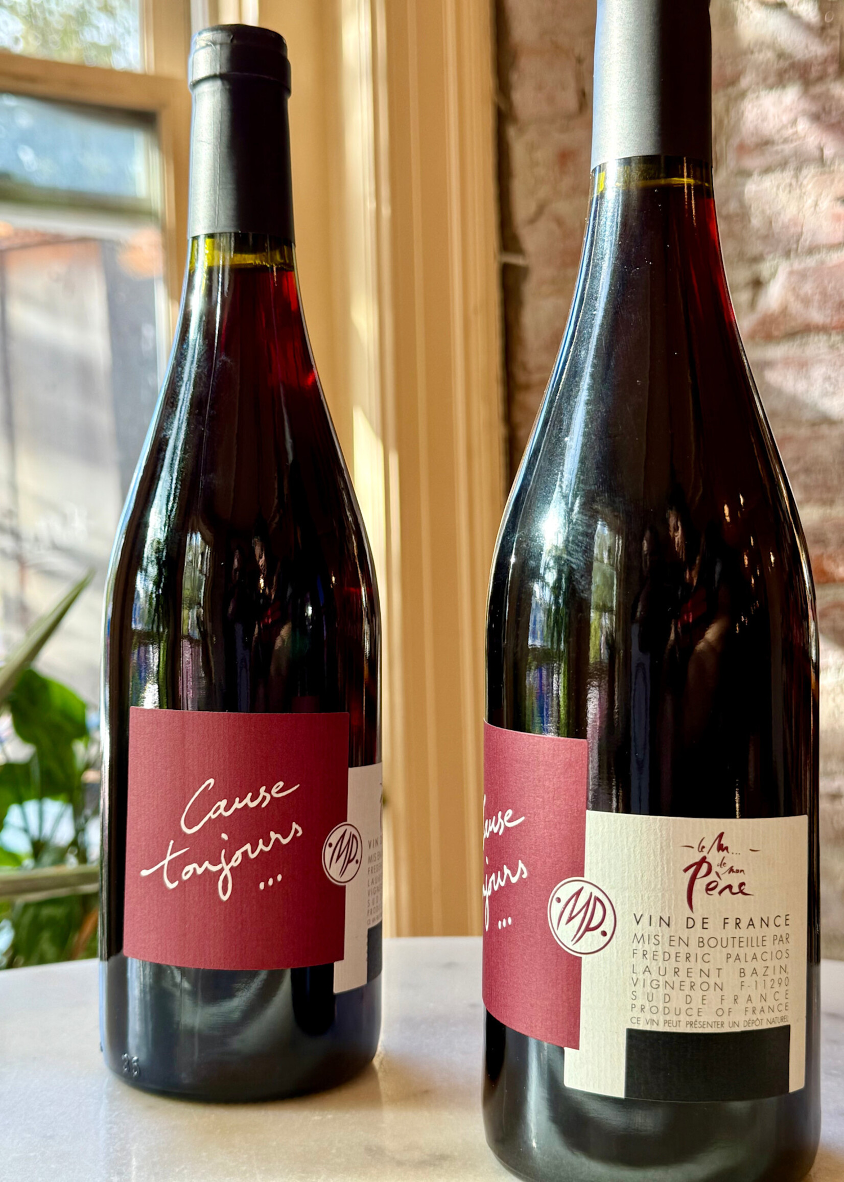 Mon Pere Cause Toujours Rouge