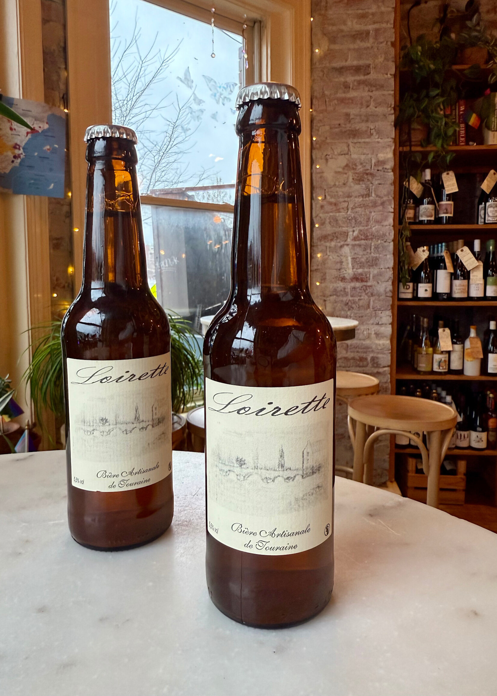 Brasserie de la Pigeonelle “Loirette”  Bière Artisanale de Touraine, France 11.2 fl oz