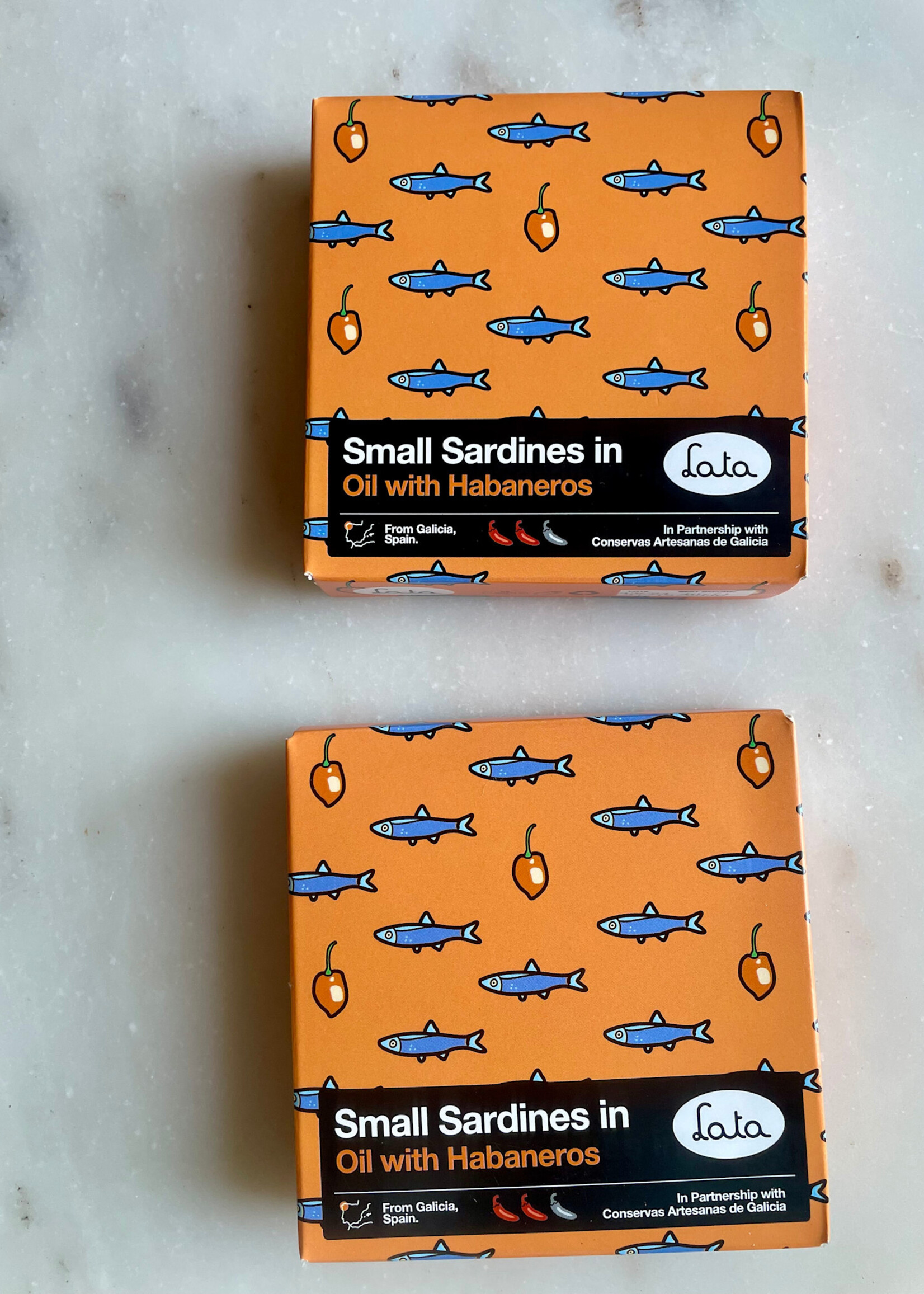 Lata Small Sardines in Oil with Habanero 13/16 pieces100g (3.52oz)