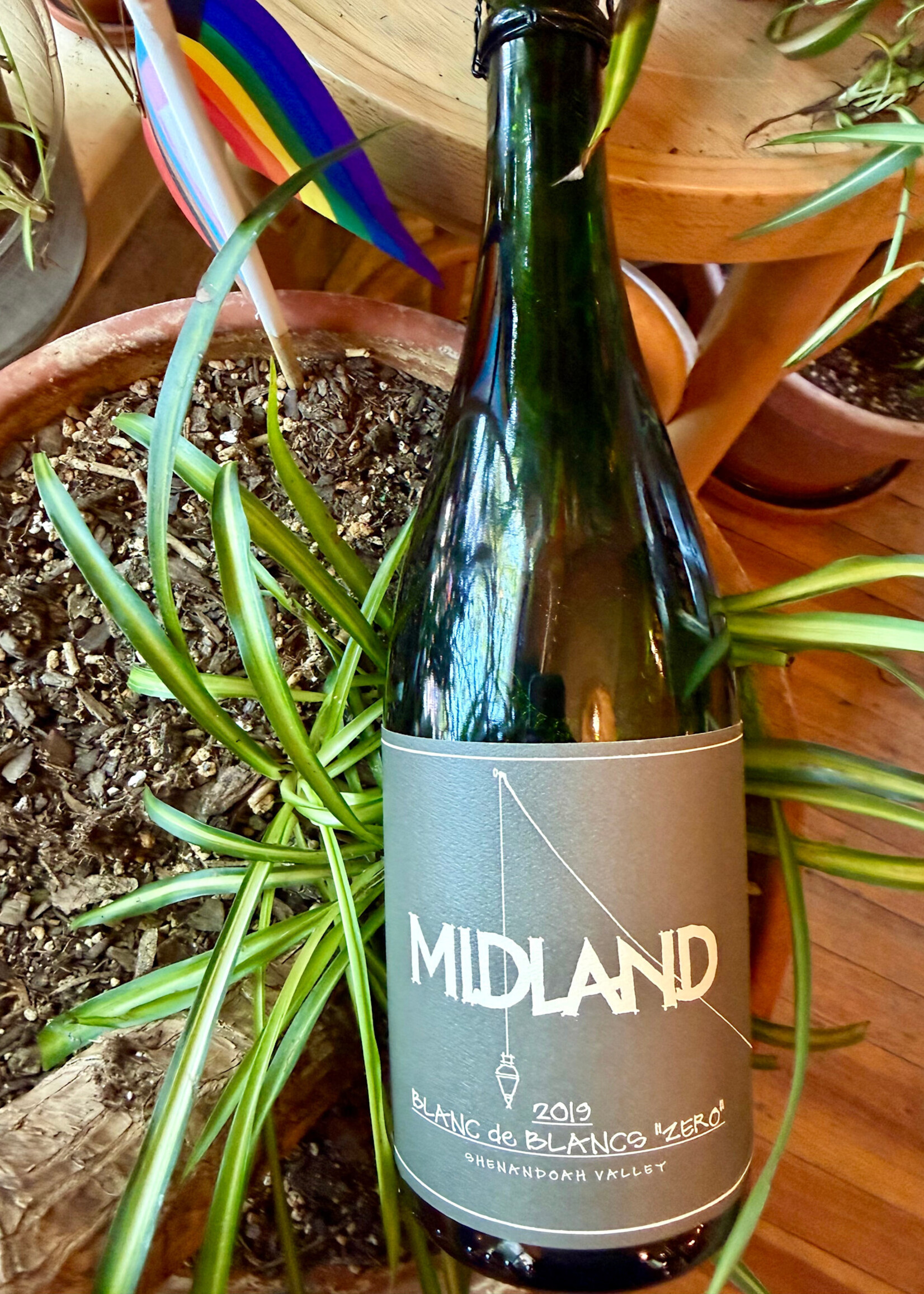 Midland Wines, “Zero” Sparkling Chardonnay, Shenandoah AVA, Virginia 2019