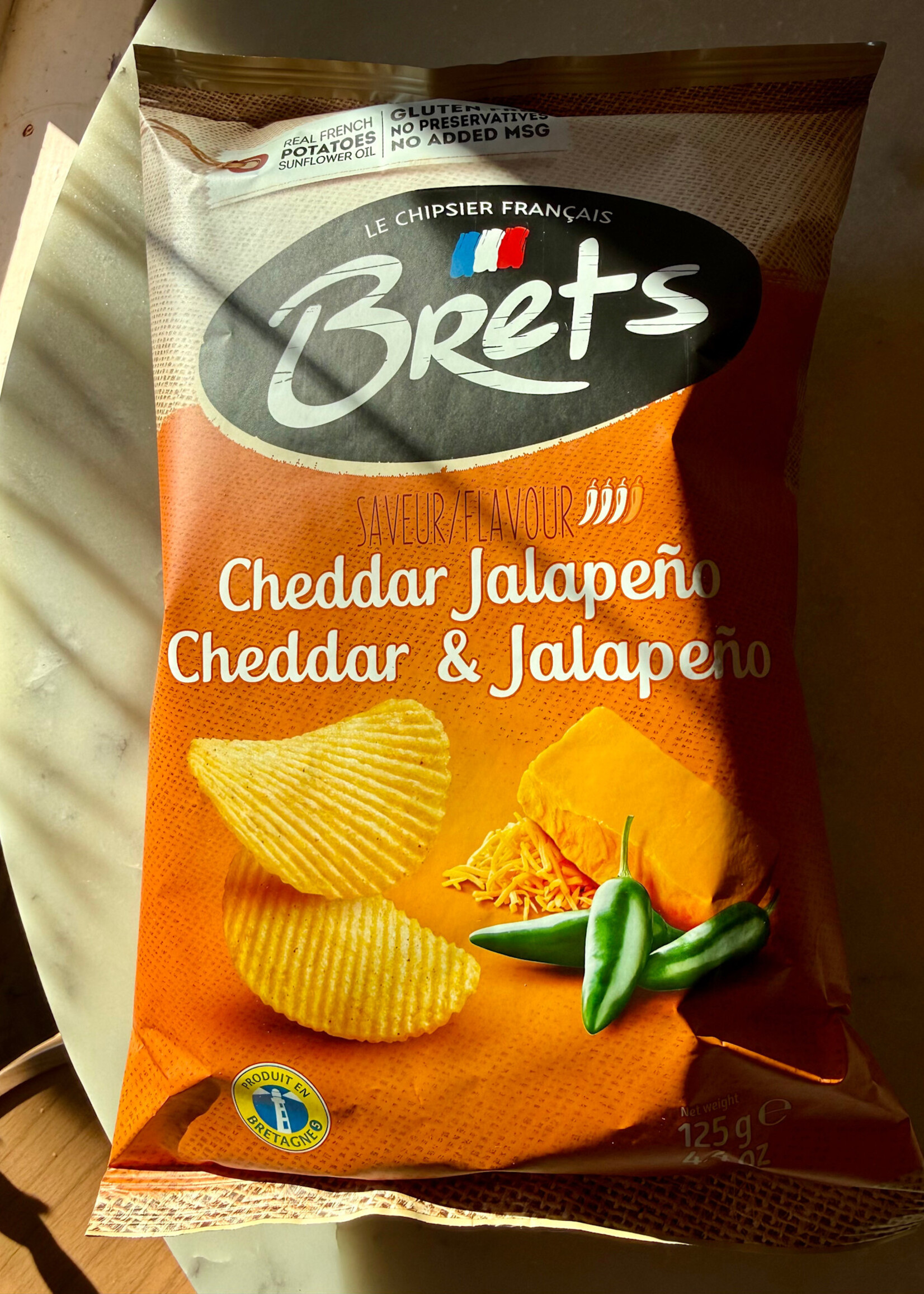Brets Le Chipsier Français Saveur Cheddar Jalapeño Potato Chips, Bretagne, France 5.4oz (125g)