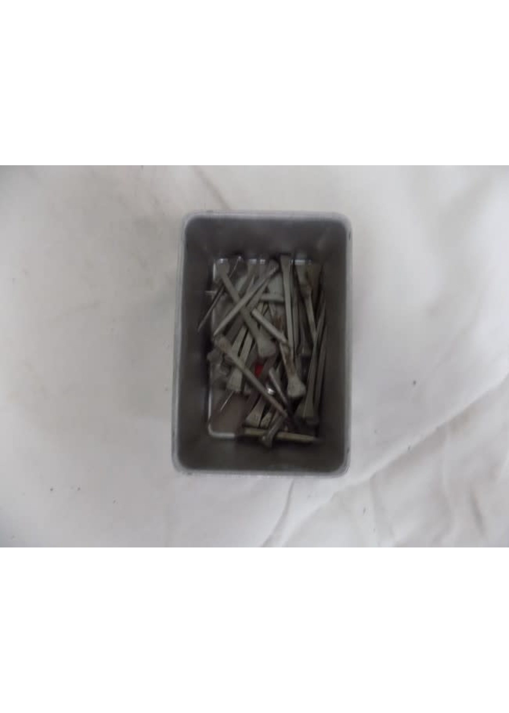 Nail Tray Tin 4-1/4'' x 2.5''