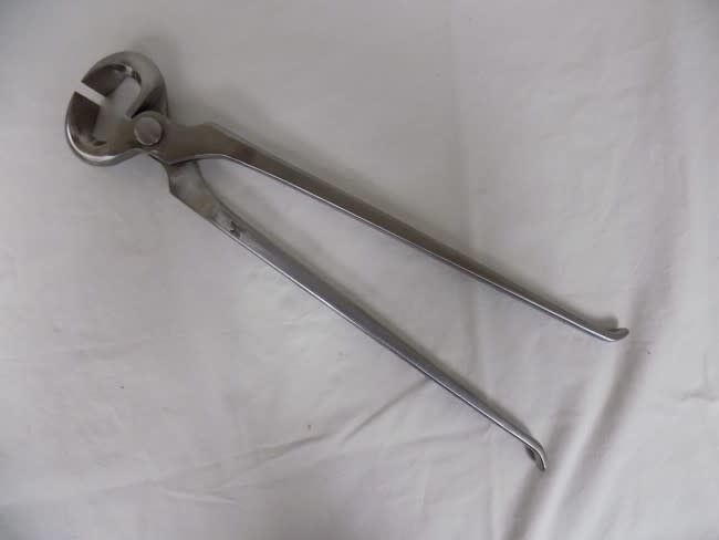 MFC MFC 14'' Hoof Nipper - Farriers Depot