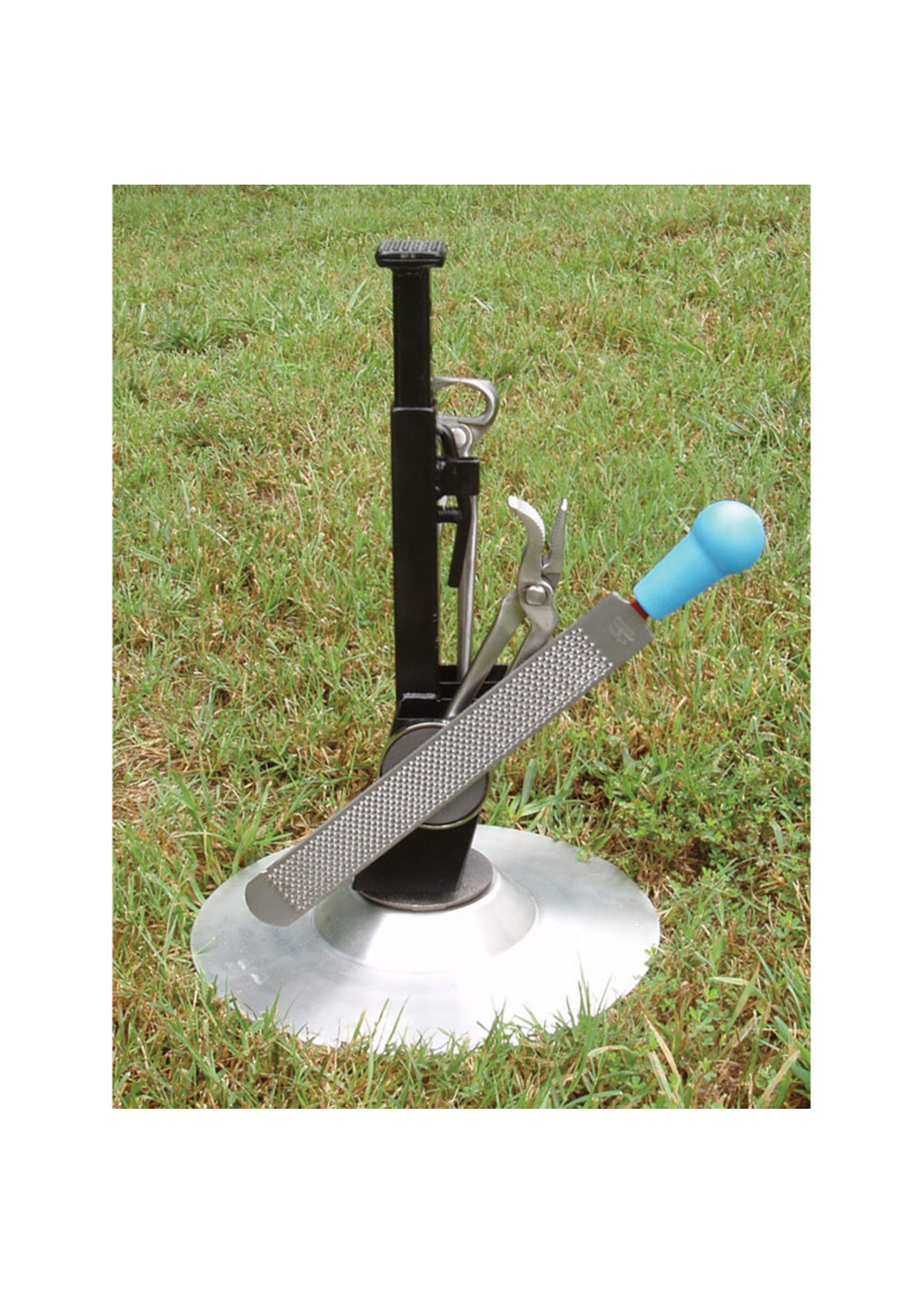 NC NC Adjustable Hoof Stand