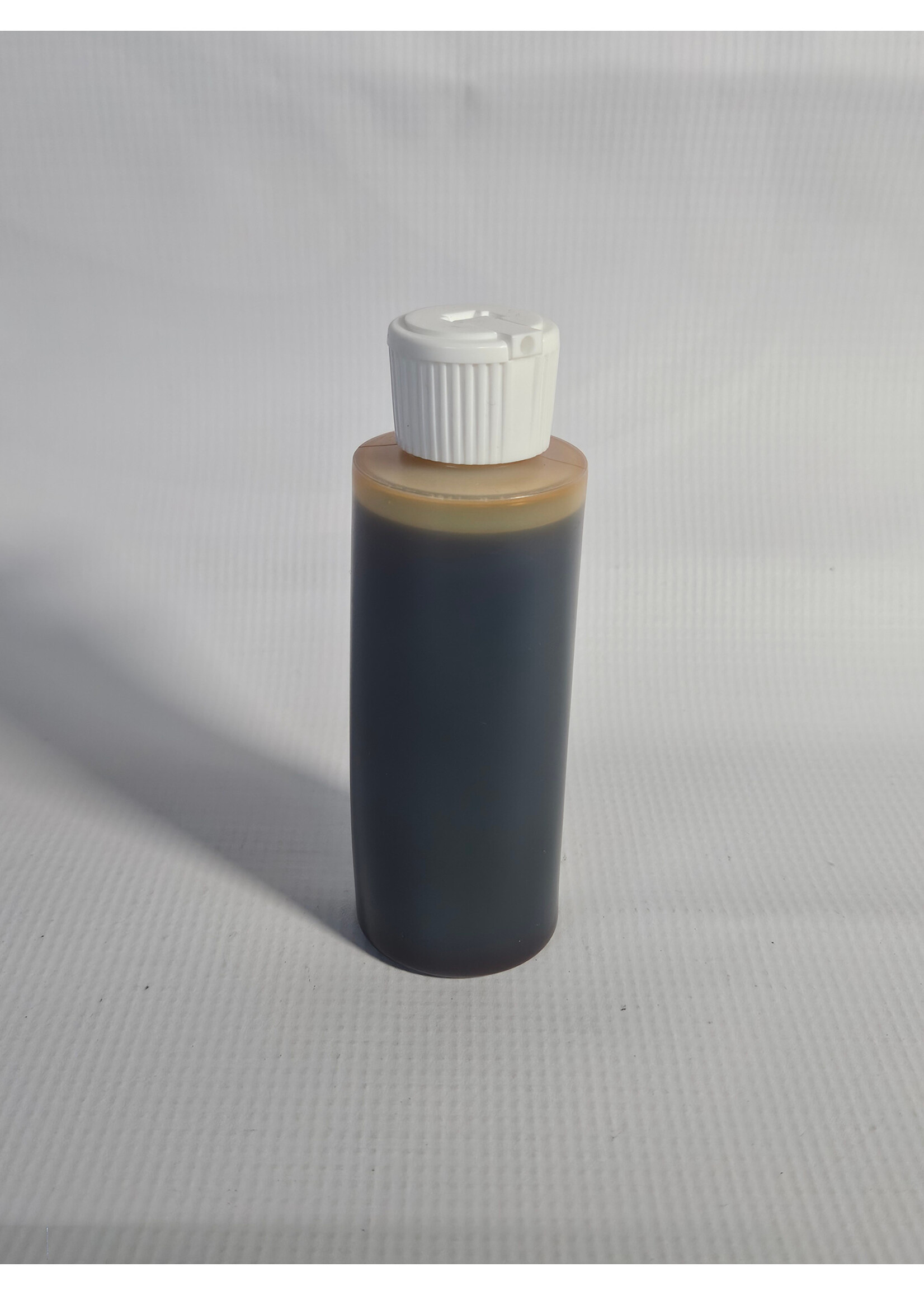 Dark Thread Cutting Oil, 4oz Bottle