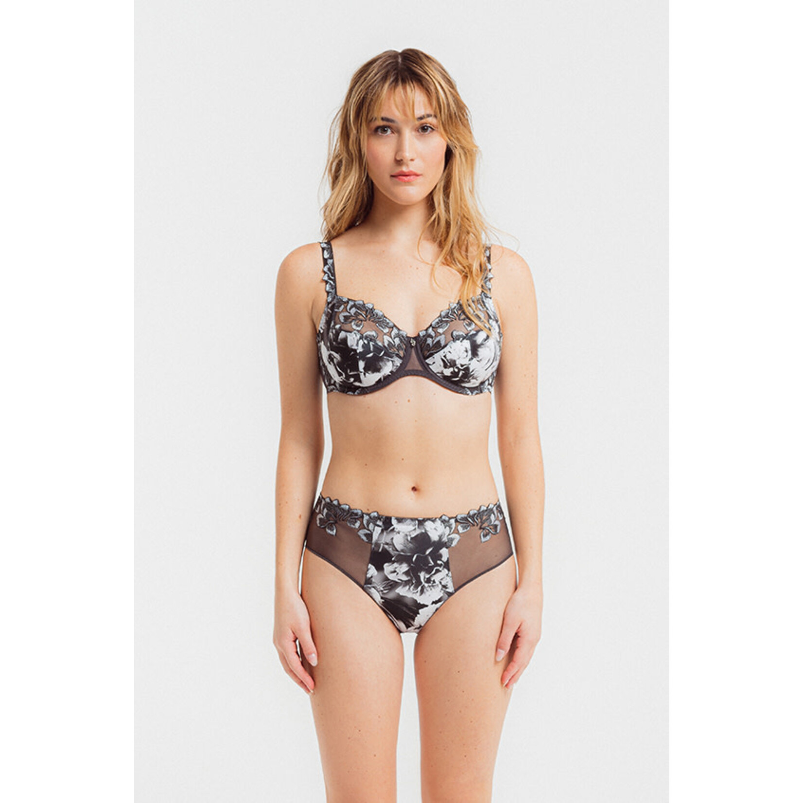 Mapple Flower Brief