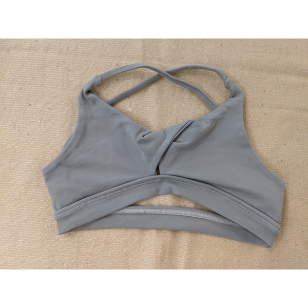 CCM Twist Front Workout Bra