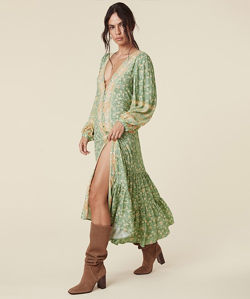 spell-designs-spell-madame-