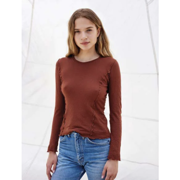 Sundry Sundry Pinched Seam Long Sleeve Tee