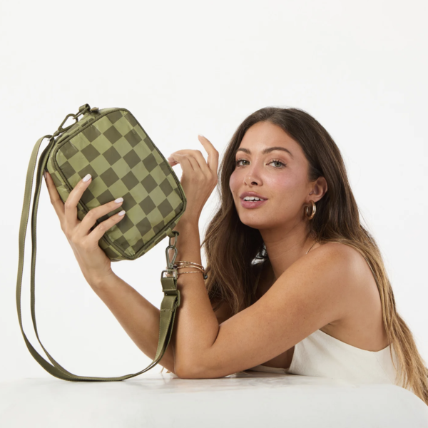 Aloha Collection Aloha Collection Checkmate Le Tour Limu/Olive