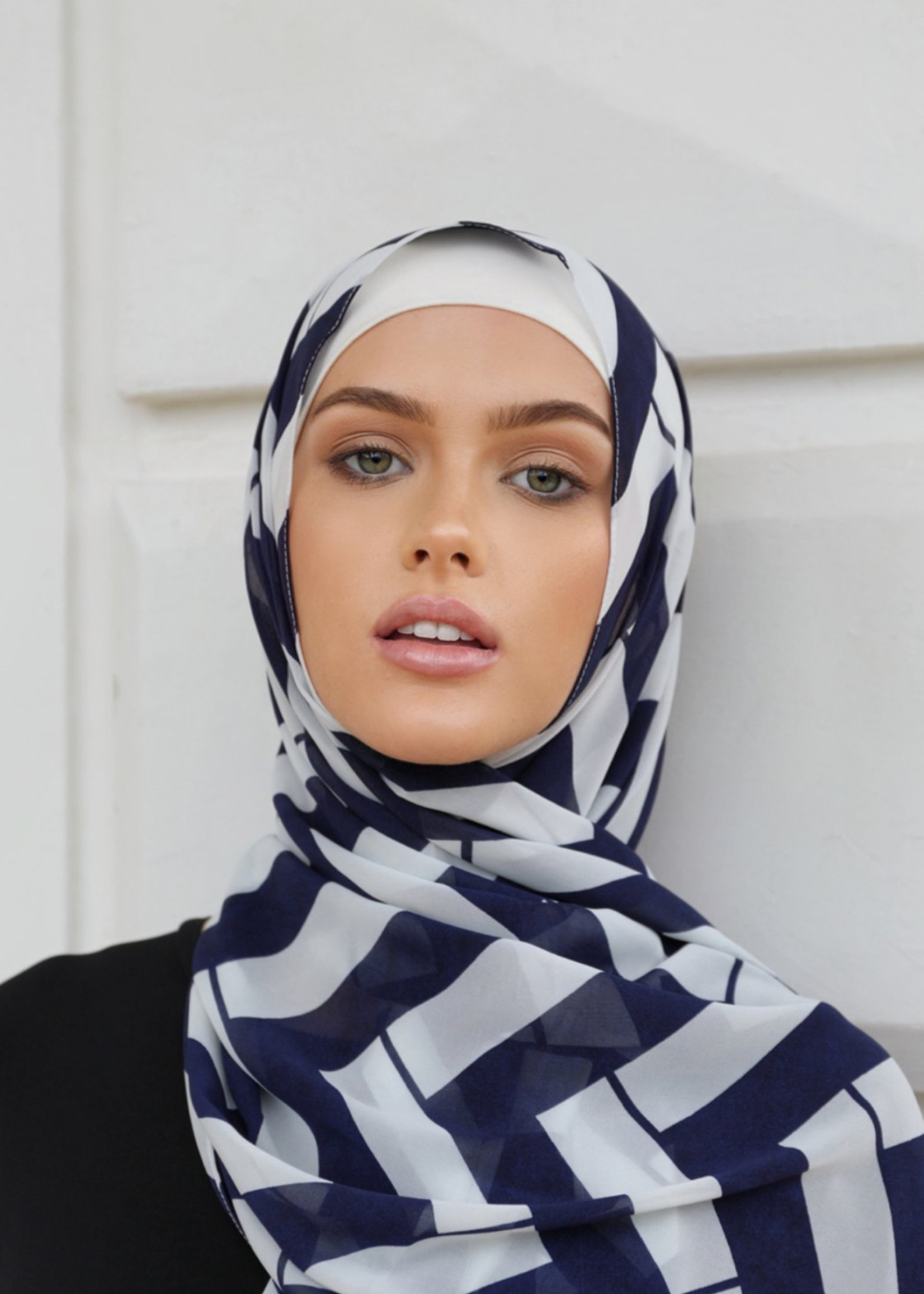 Nasiba Fashion Chevron Shawl