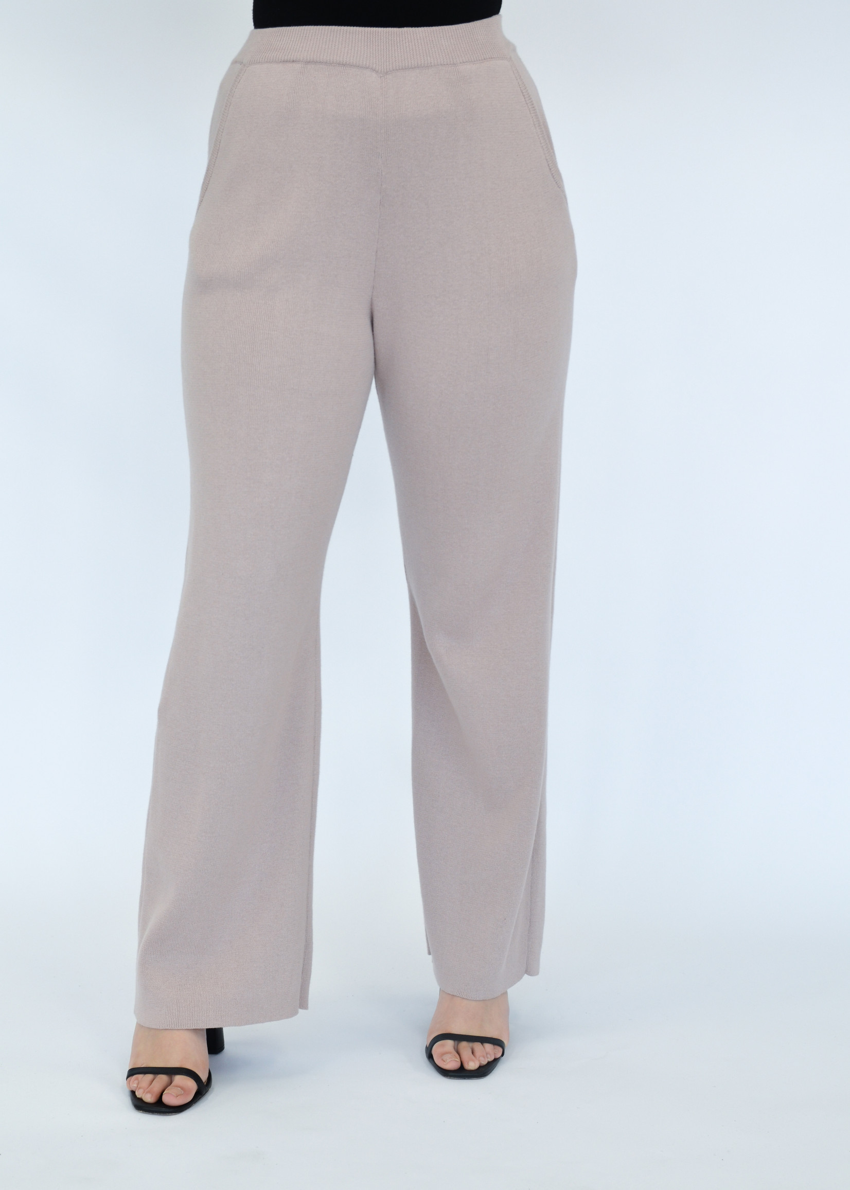 Nasiba Fashion Rose beige Wintertide wide-leg pants