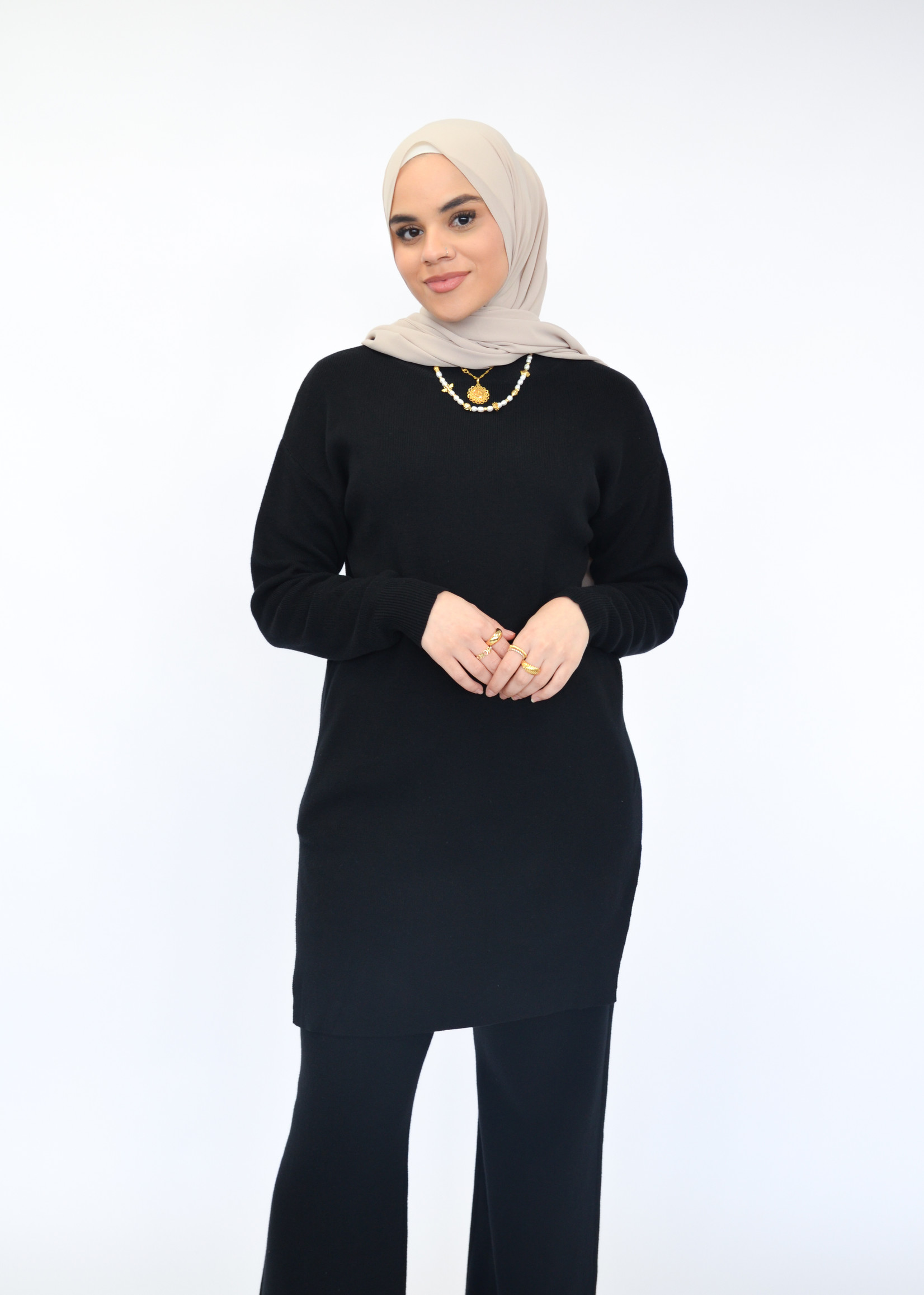 Nasiba Fashion Black wintertide top