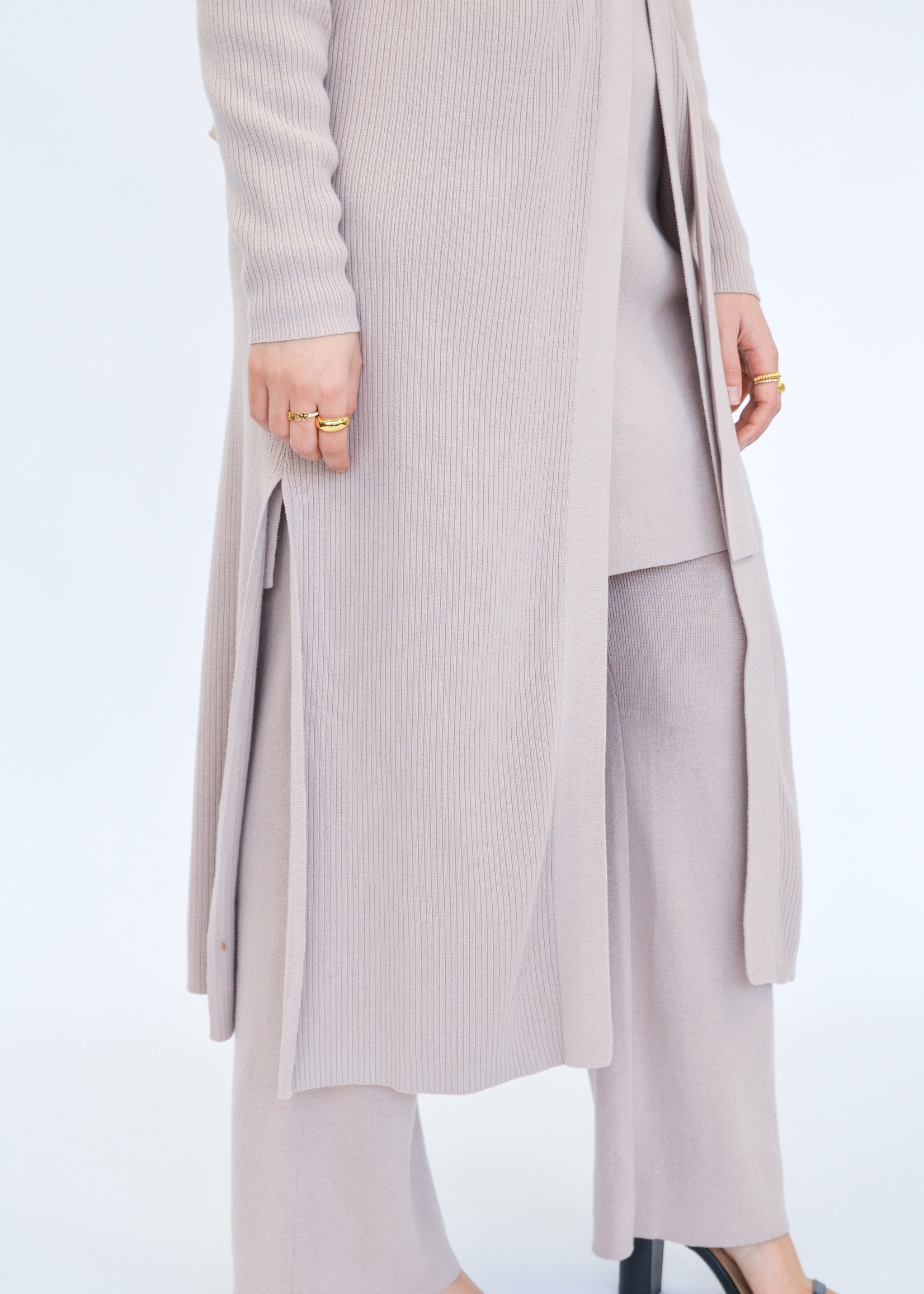 Nasiba Fashion Rose beige wintertide cardigan